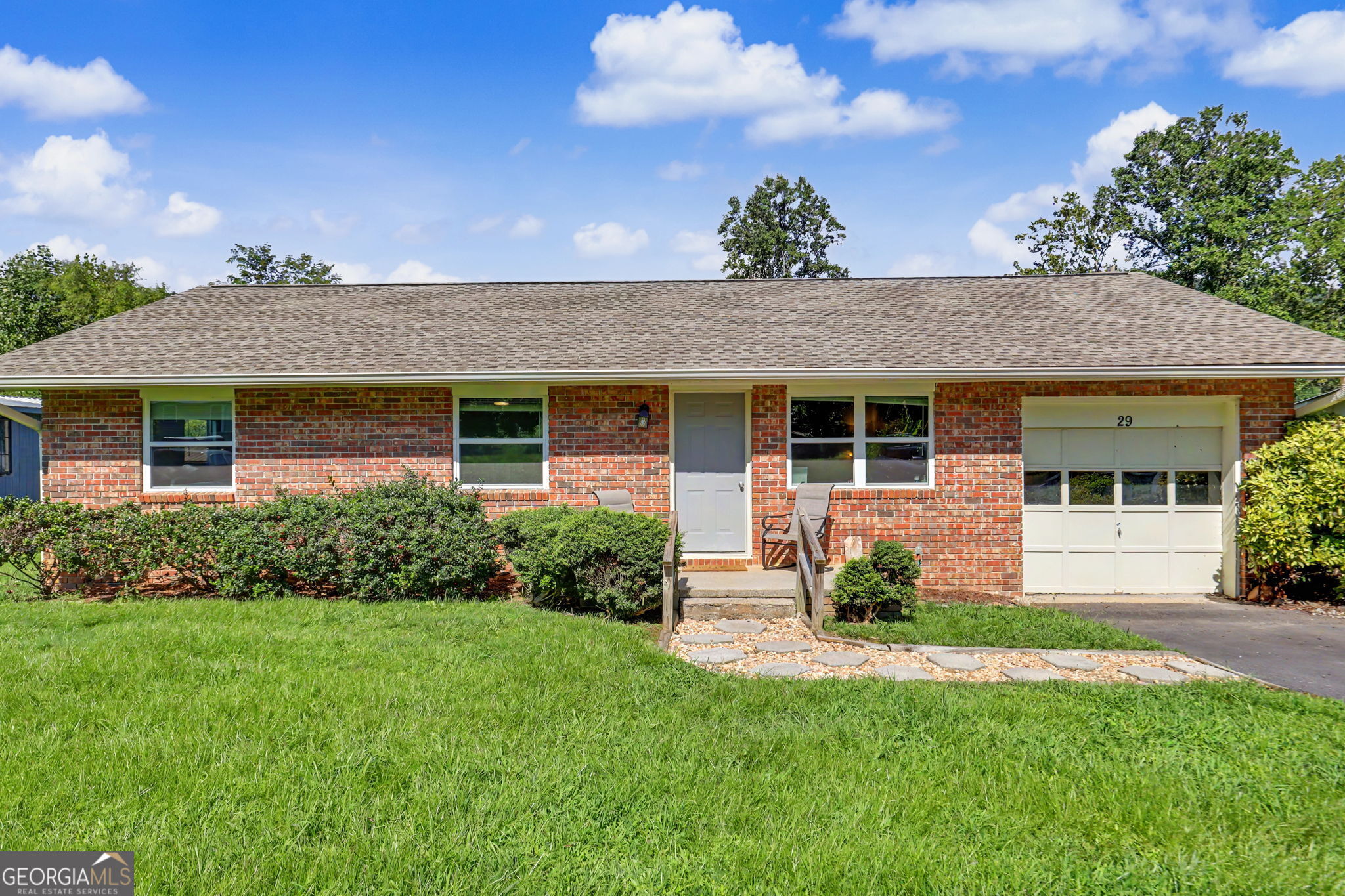 29 Fisher Avenue Property Photo 1