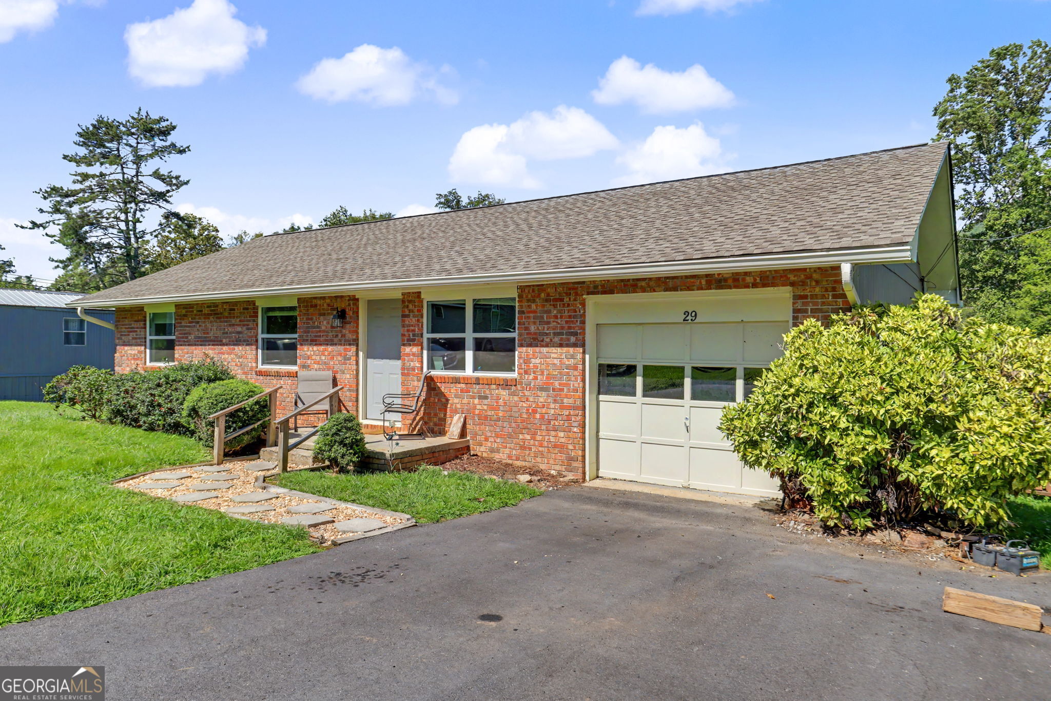 29 Fisher Avenue Property Photo 2