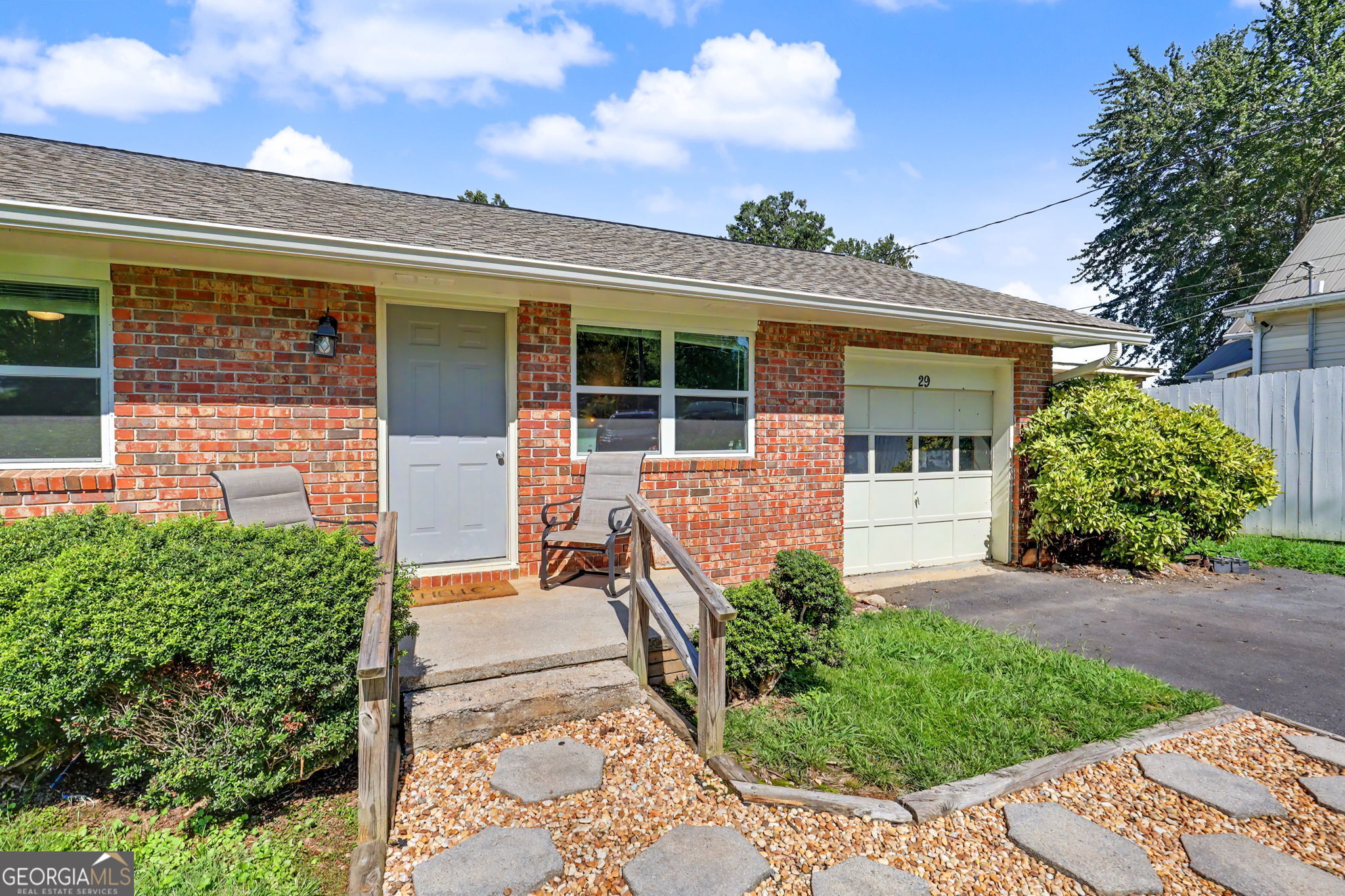 29 Fisher Avenue Property Photo 3