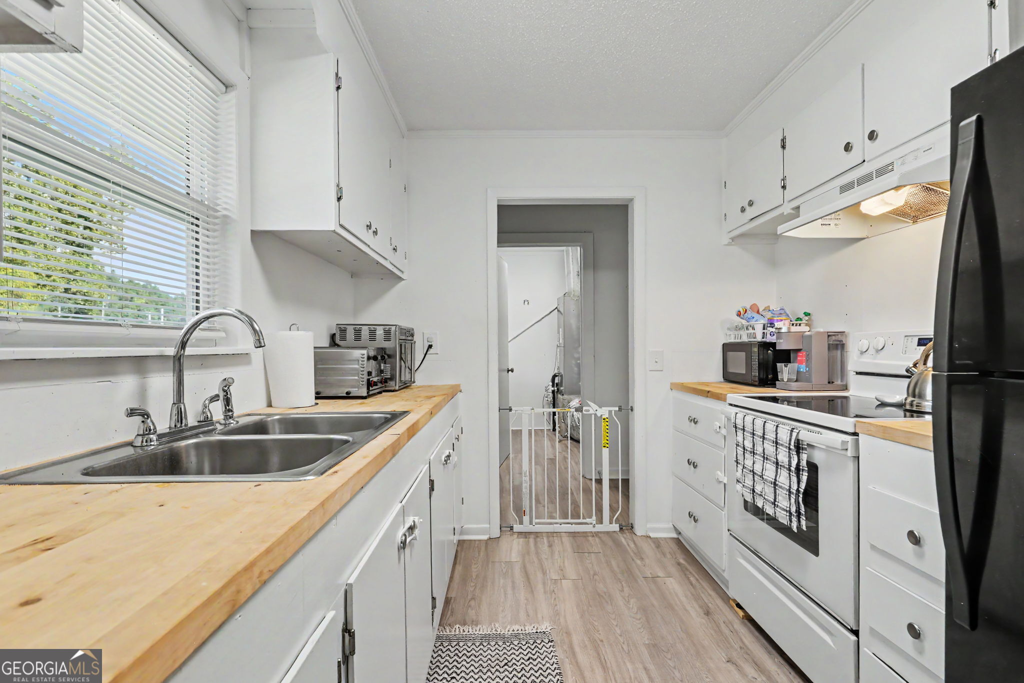 29 Fisher Avenue Property Photo 11