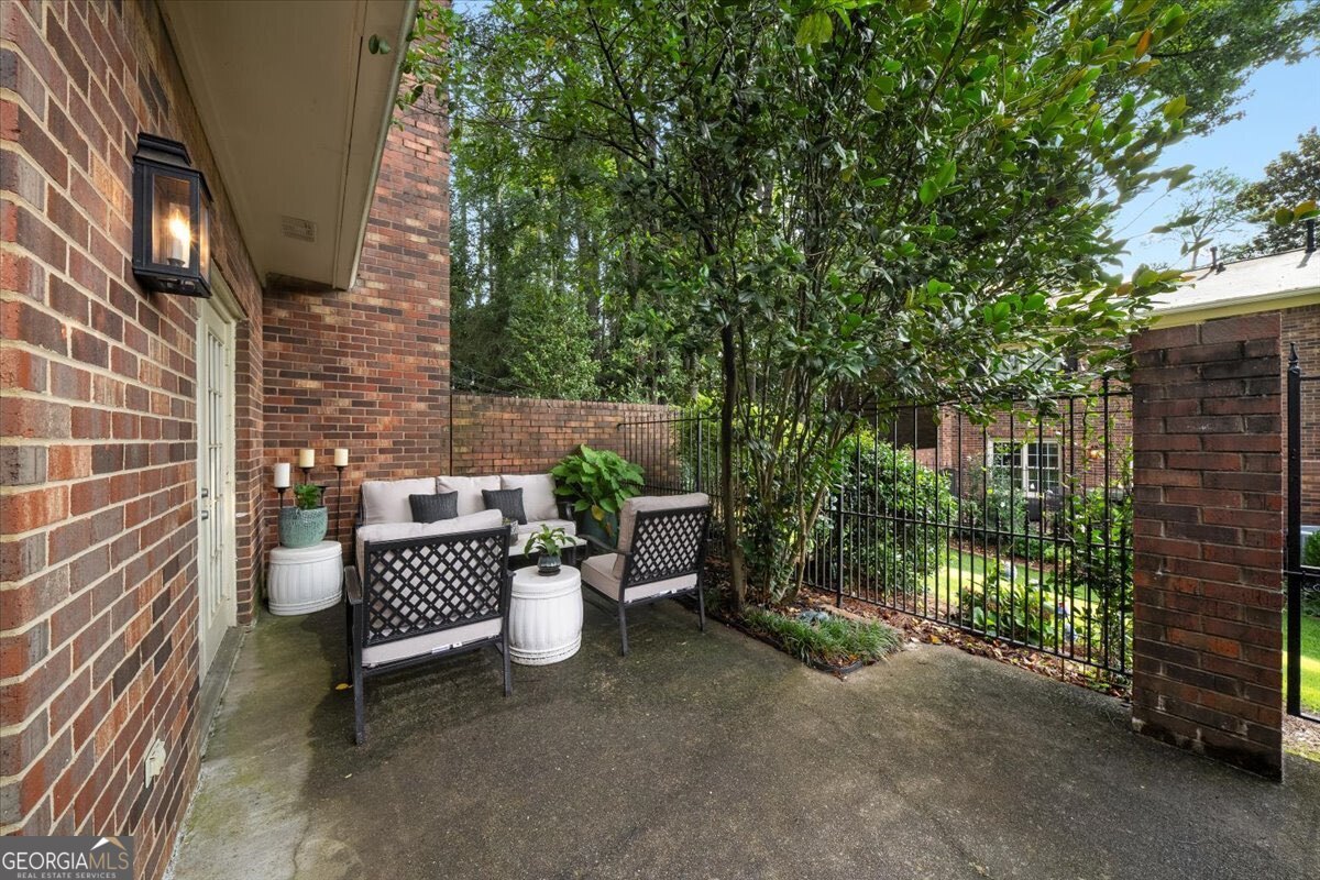 12 Queen Victoria Place Ne Property Photo 37