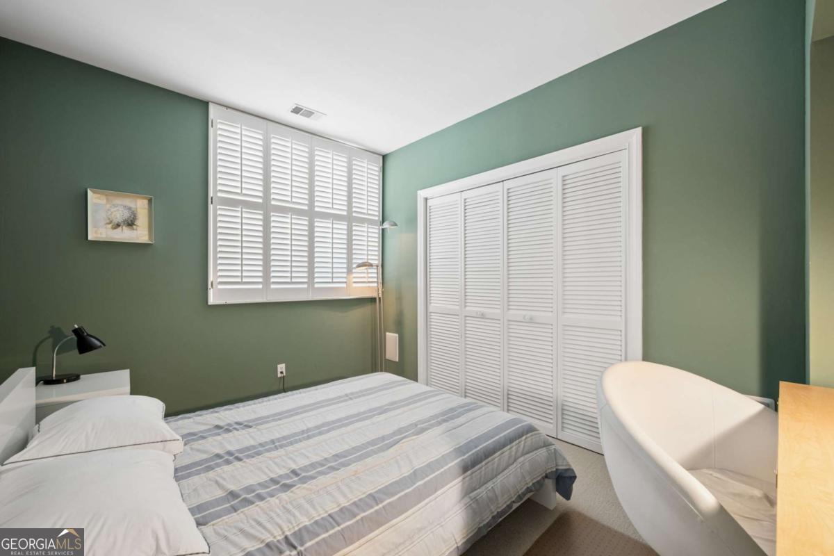 1421 Peachtree Street Ne # 212 Property Photo 11