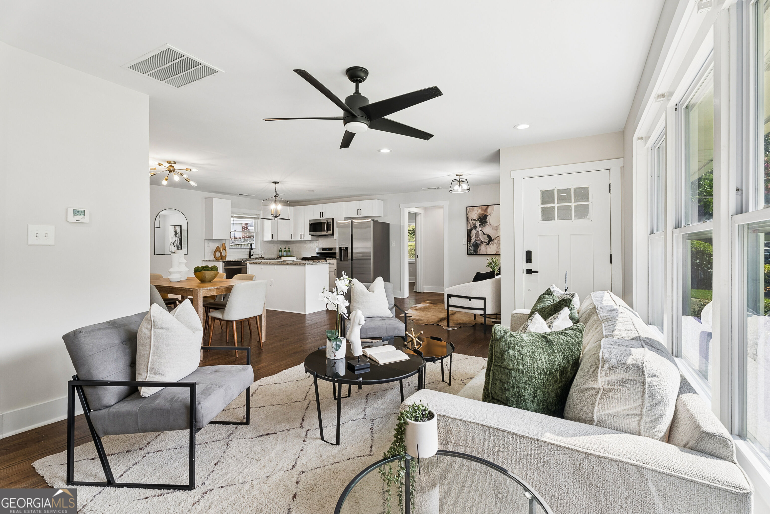 645 Montevista Street Sw Property Photo 4