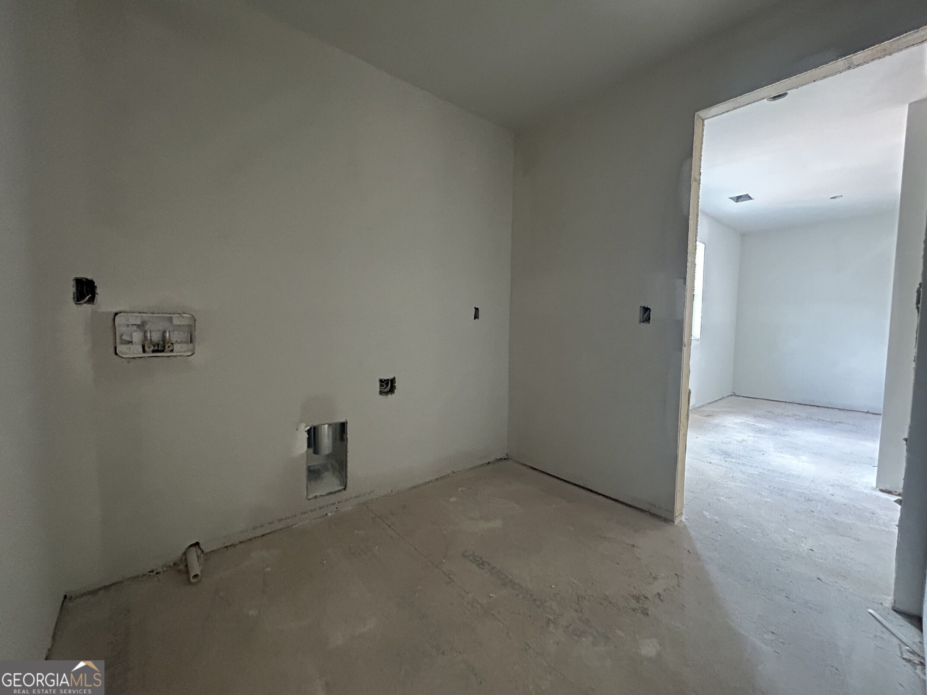 108 Eagles Crest Drive Property Photo 8
