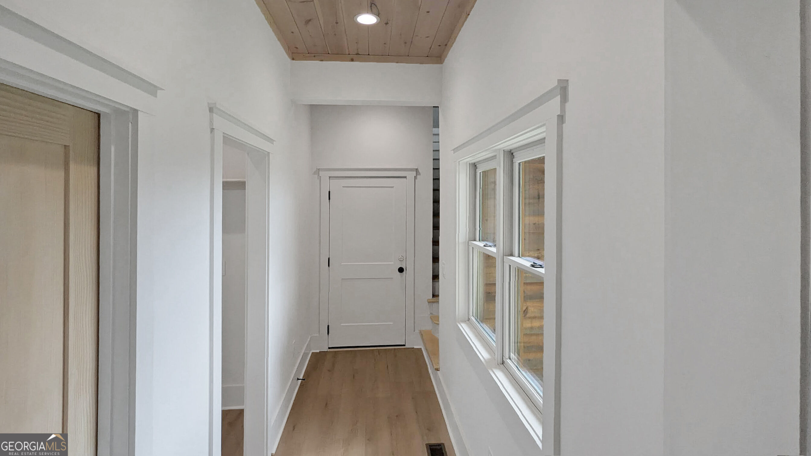 5510 Monument Road Property Photo 9