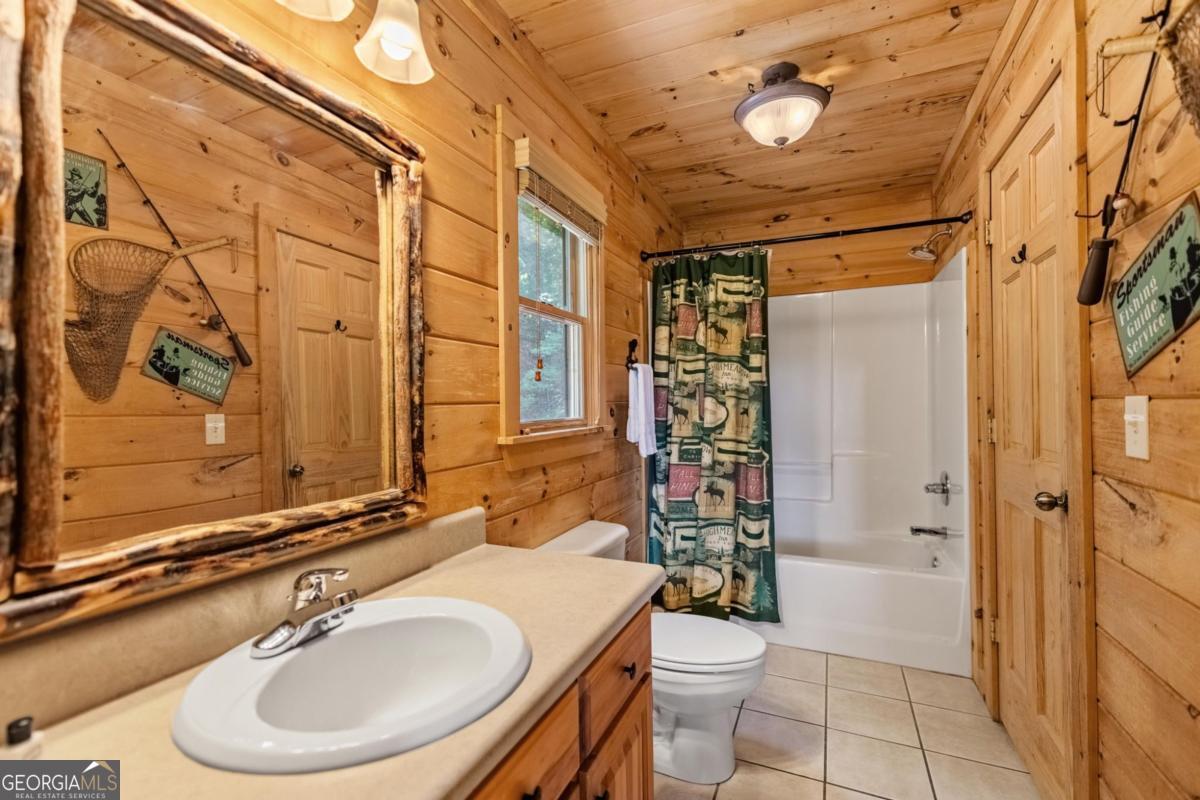 469 Mountain High Drive Property Photo 18