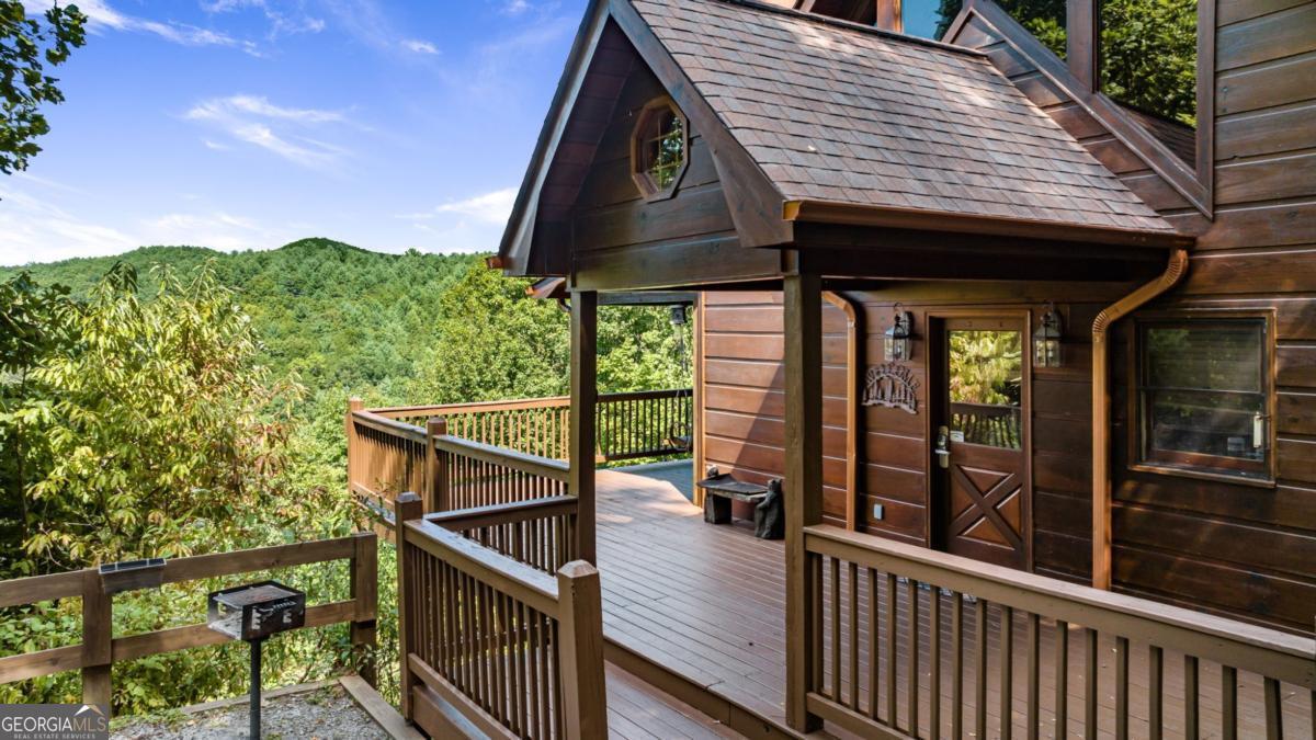 469 Mountain High Drive Property Photo 43