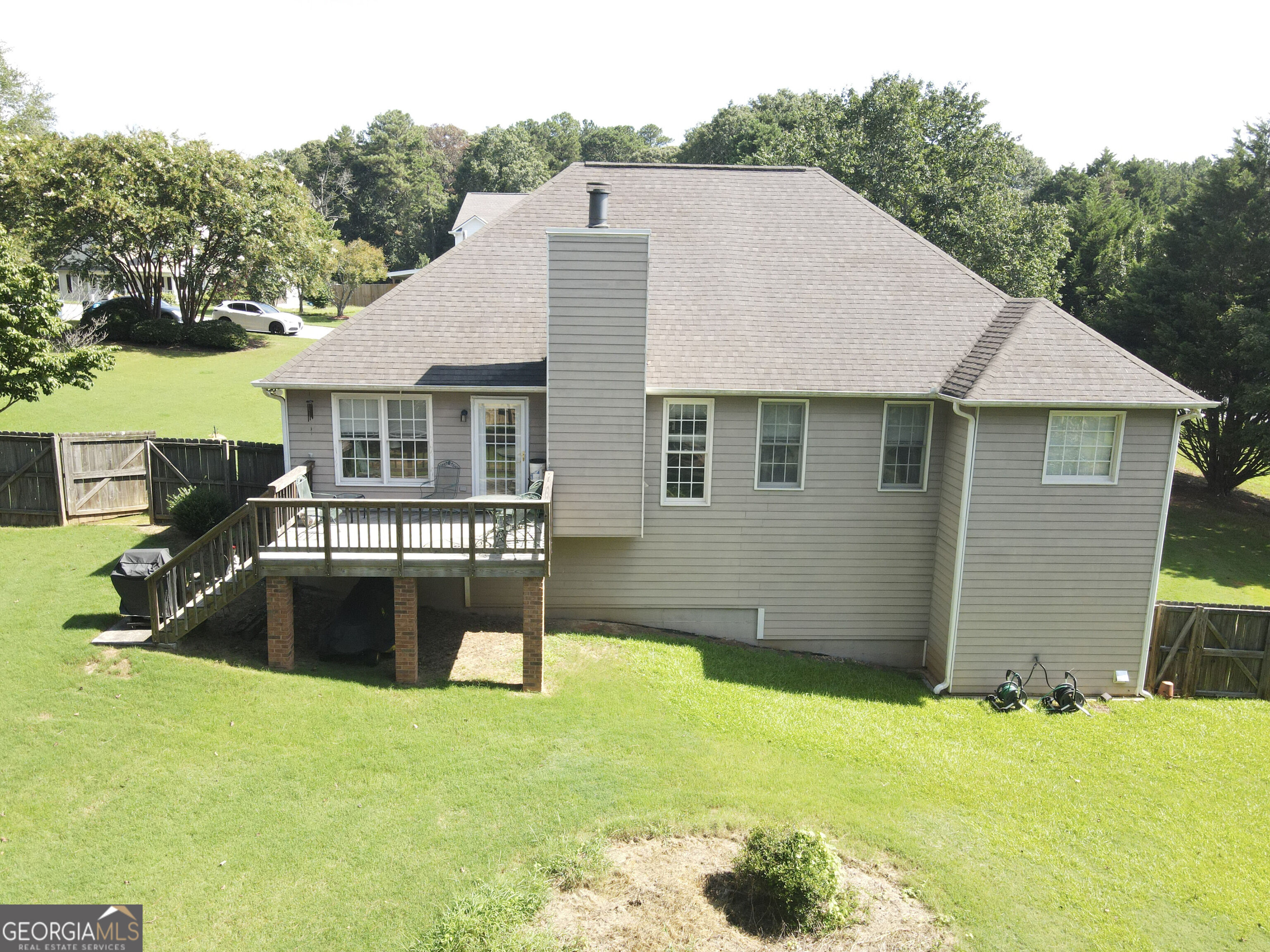 2015 Harfield Court Property Photo 8