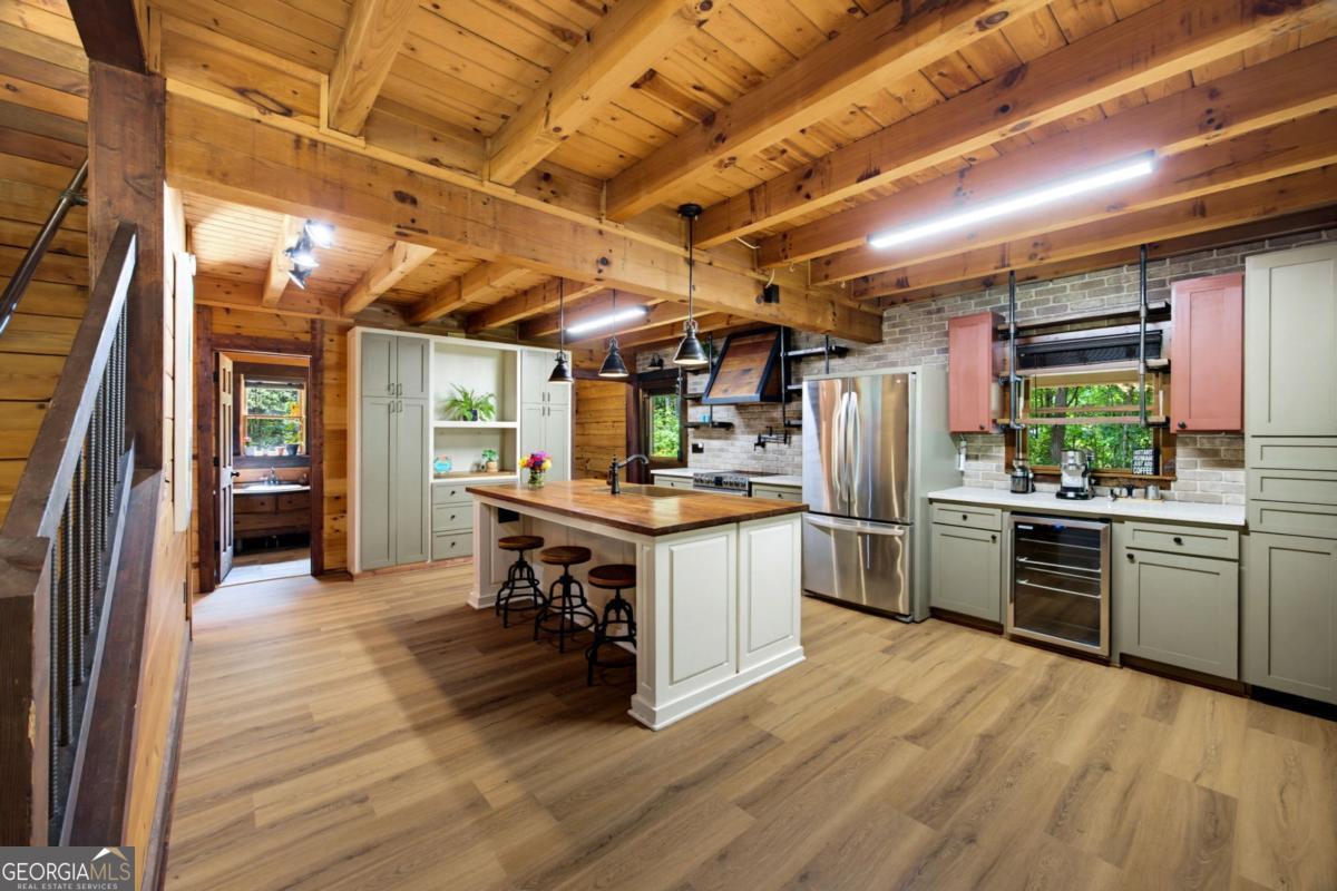 1448 Old County Farm Road Property Photo 12