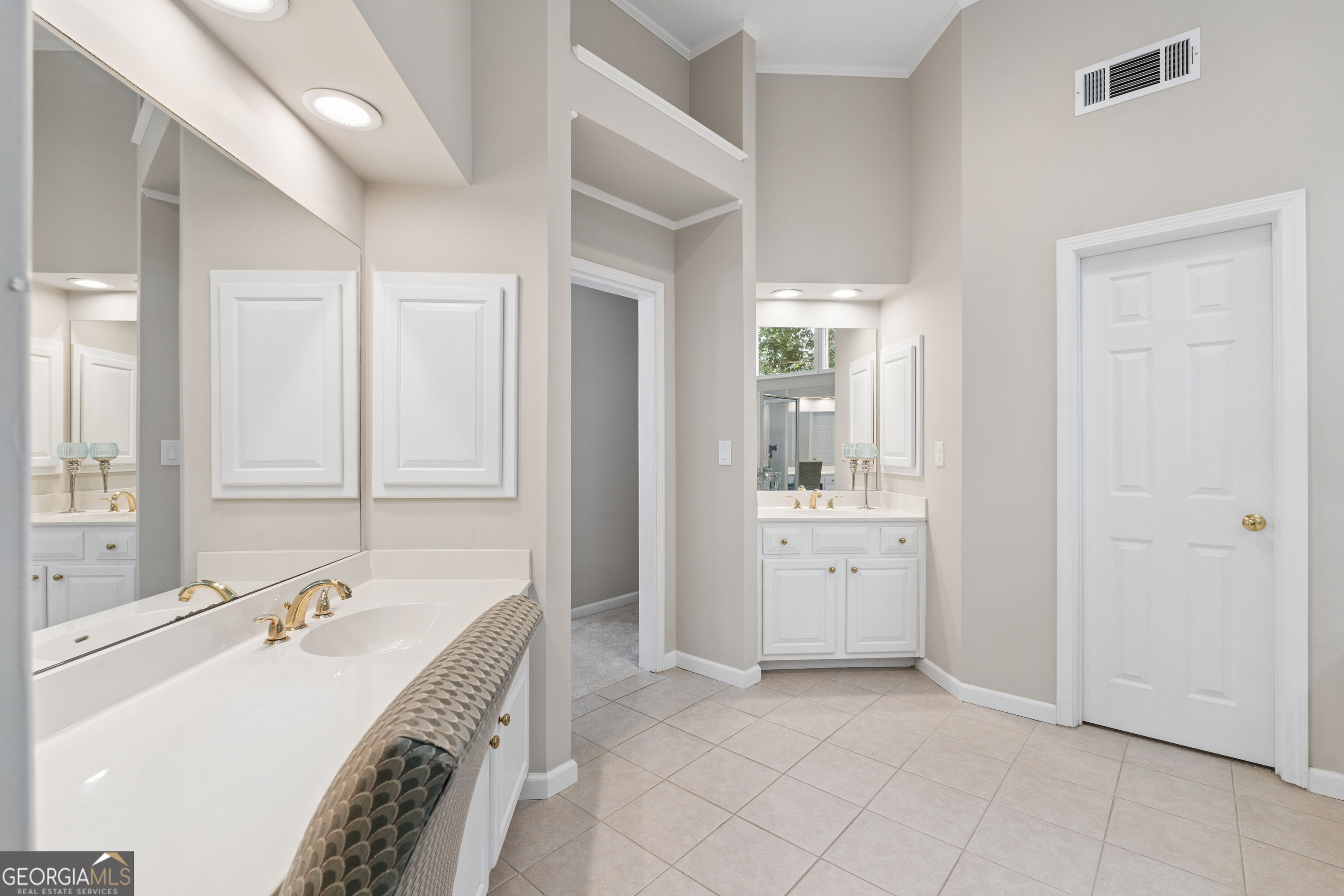 420 Dunhill View Court Property Photo 17