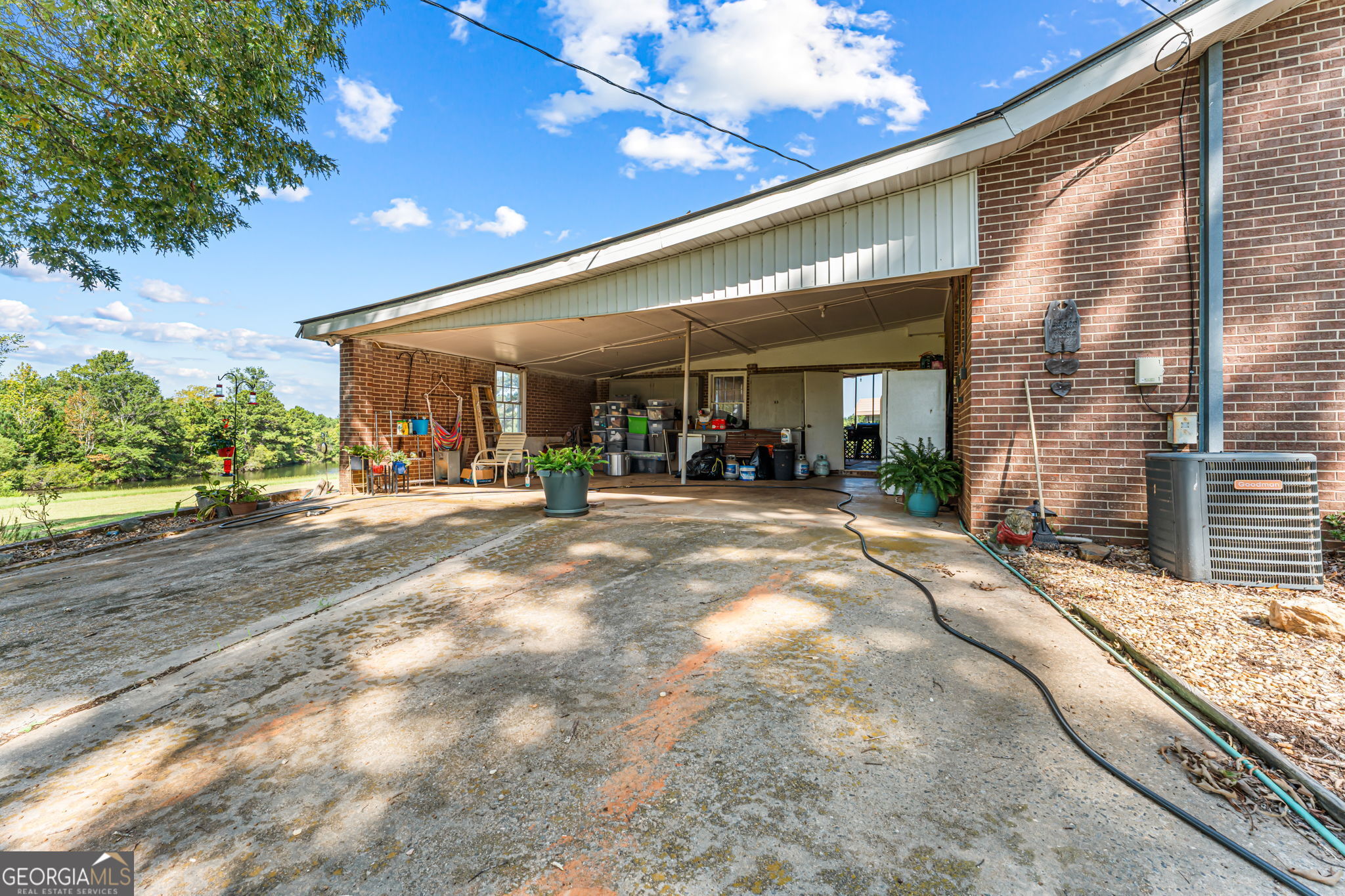 211 Allen Rd Property Photo 33