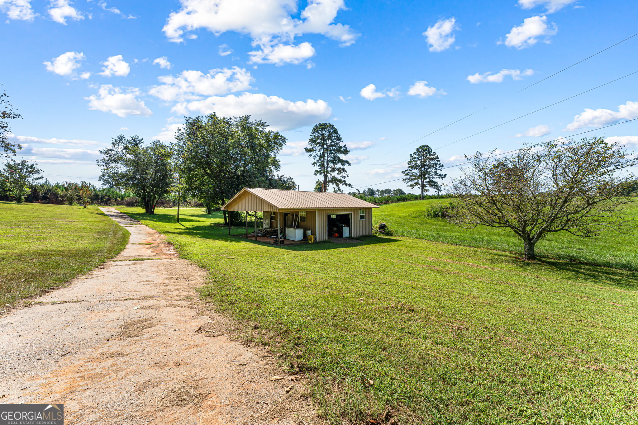 211 Allen Rd Property Photo 35