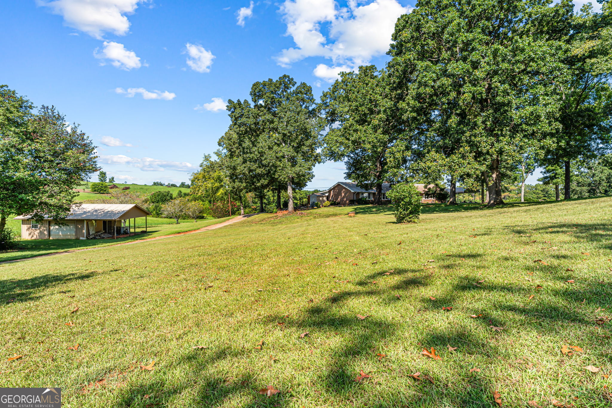 211 Allen Rd Property Photo 36