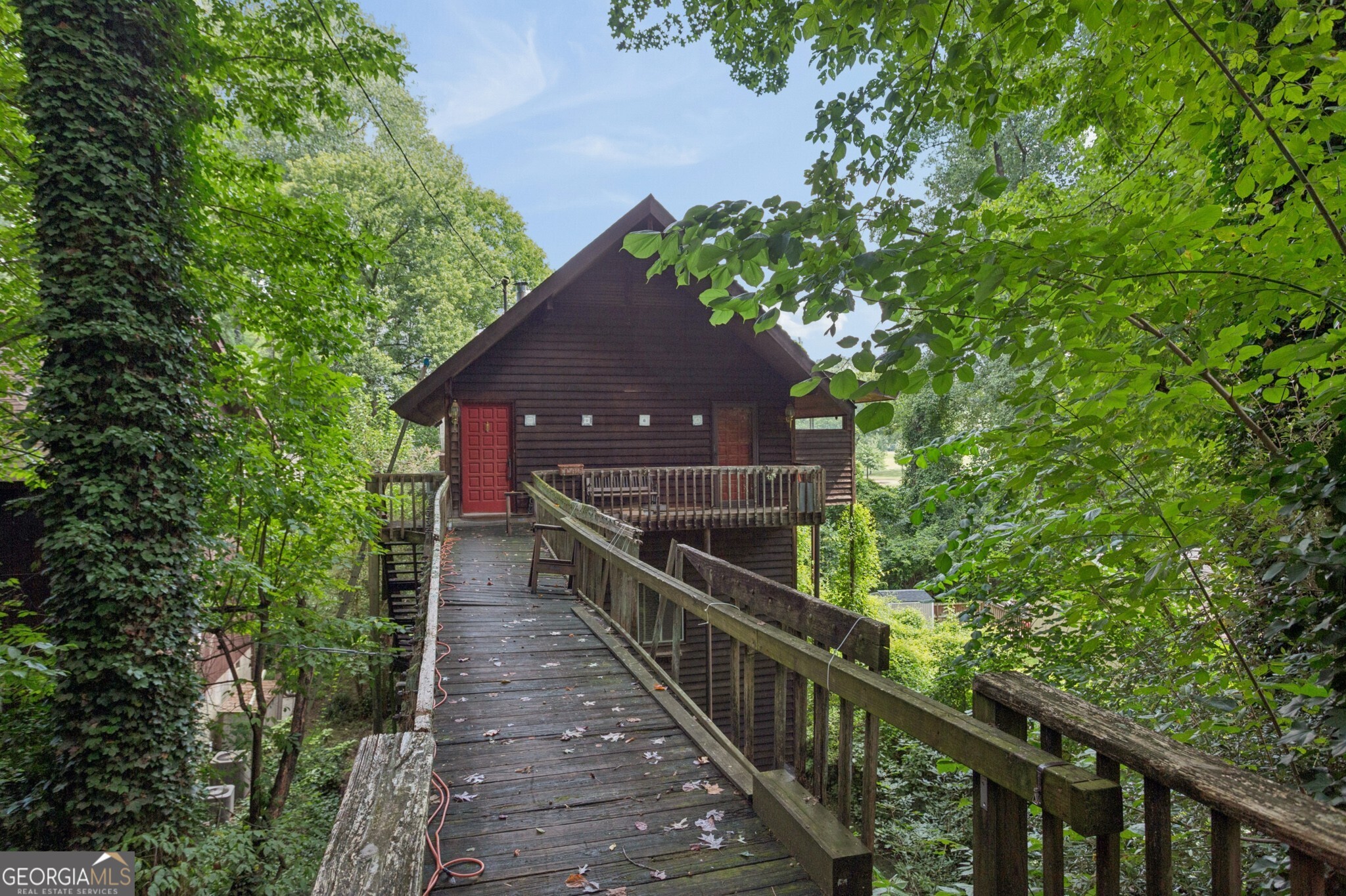 469 Overbrook Drive Nw Property Photo 2