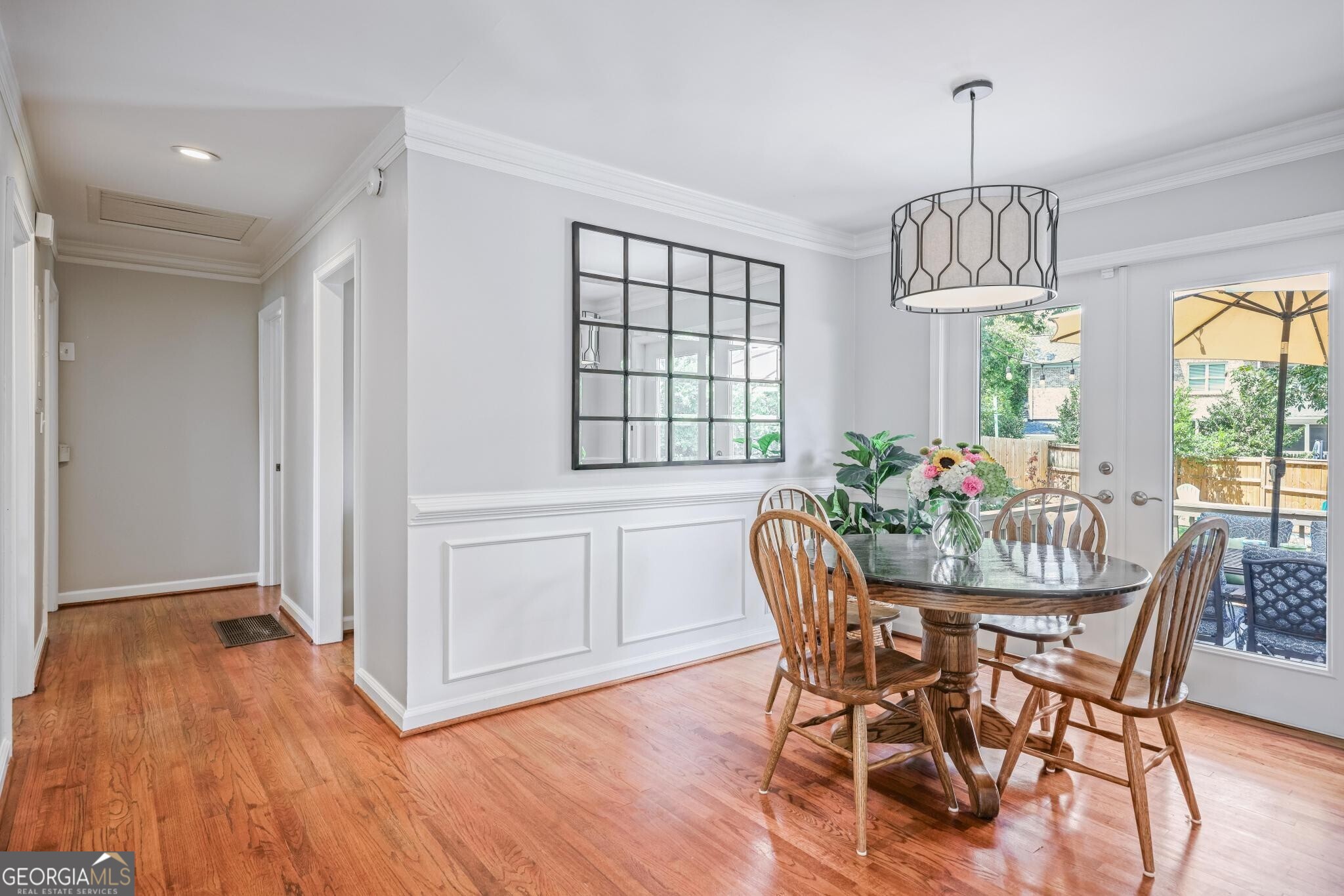 2524 Drew Valley Road Property Photo 14