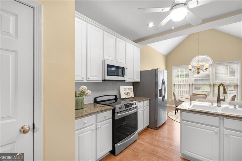 6430 Tyler Way Property Photo 8