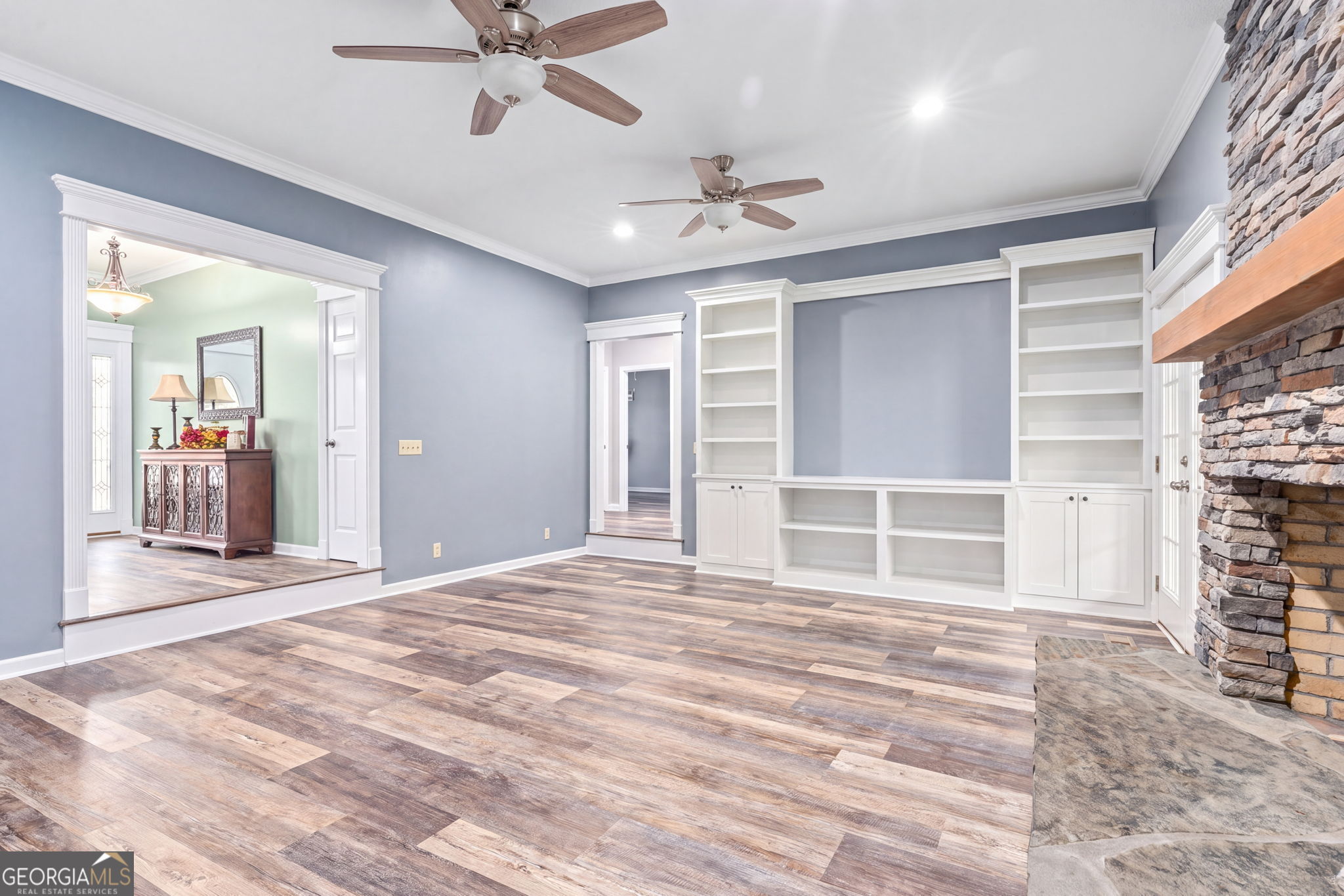 174 Oakview Way Property Photo 6