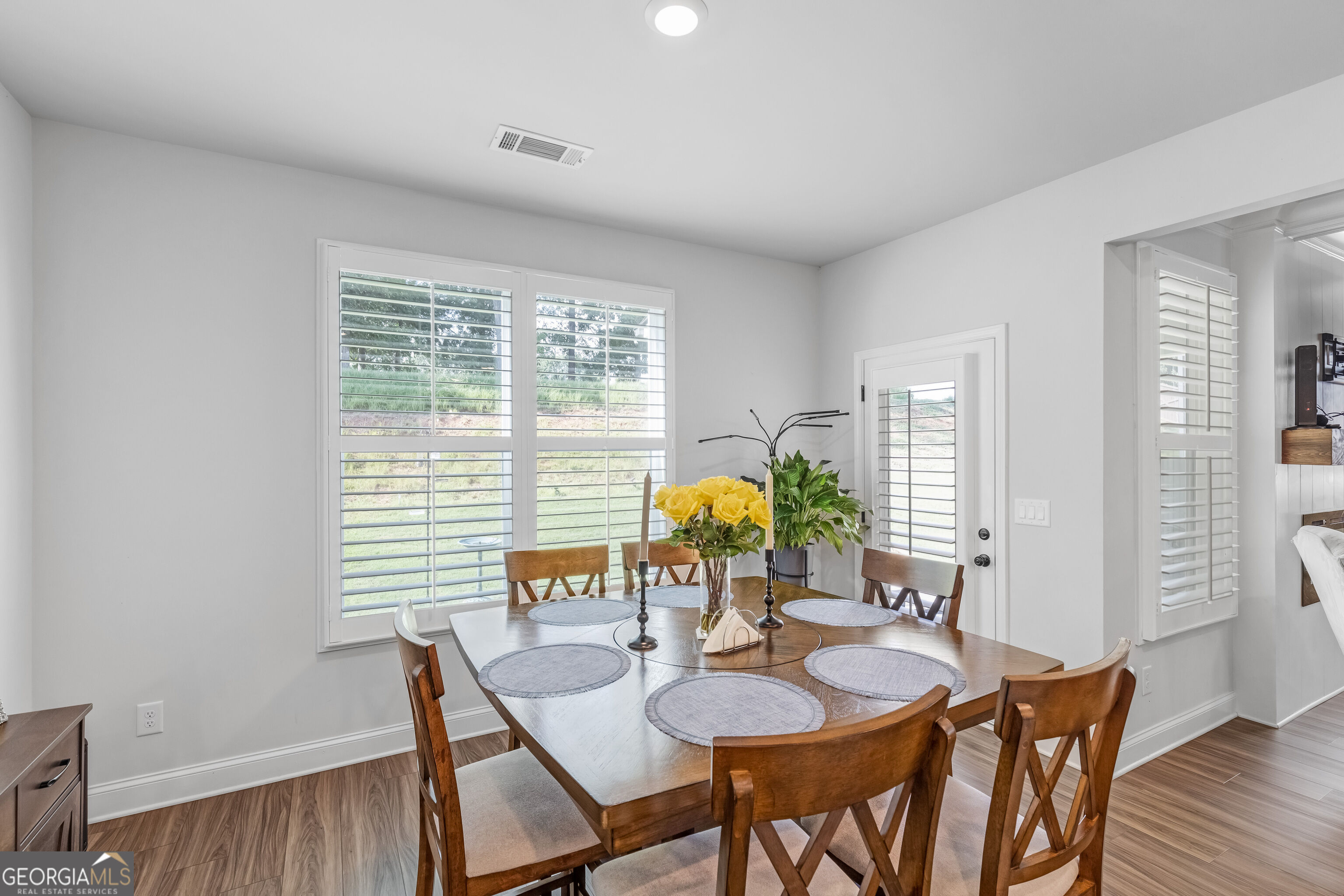 5317 Fox Hill Lane Property Photo 12