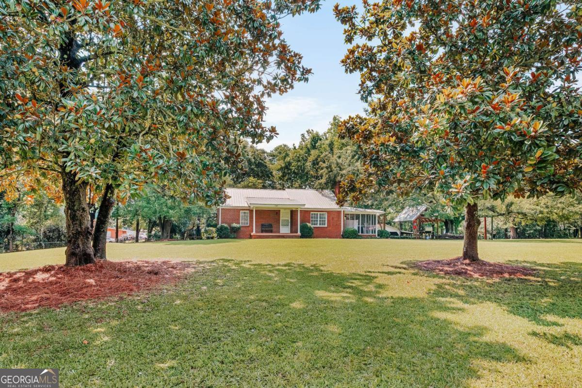 345 Jefferson River Road Property Photo 1