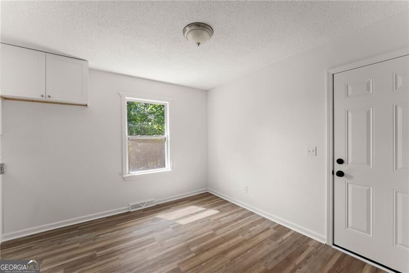 31 S Wind Drive Property Photo 12