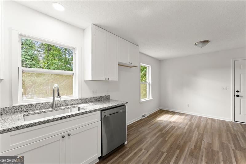 31 S Wind Drive Property Photo 16