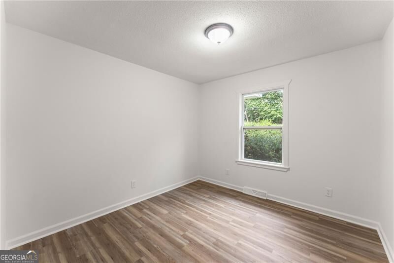 31 S Wind Drive Property Photo 18
