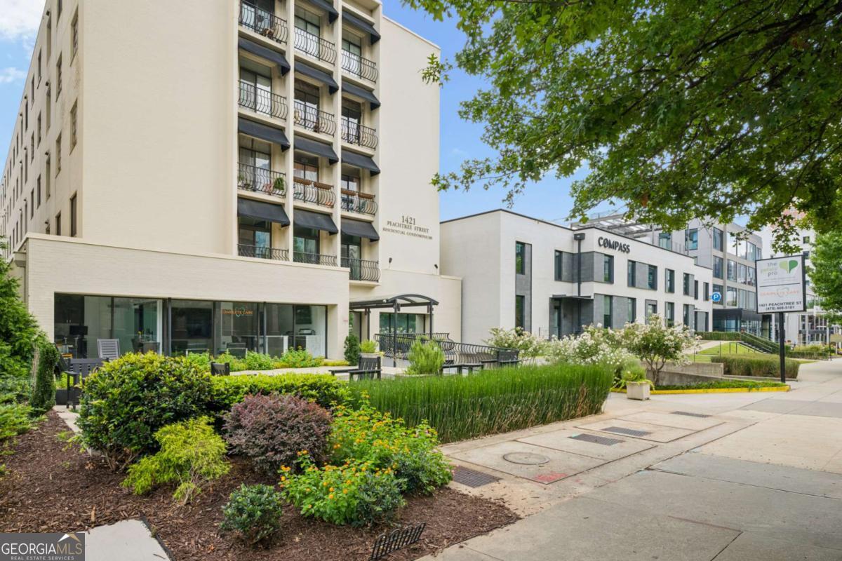 1421 Peachtree Street Ne # 304 Property Photo 1