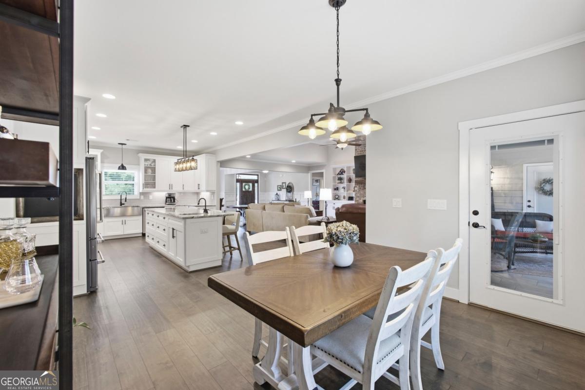 579 New Cut Road Property Photo 32