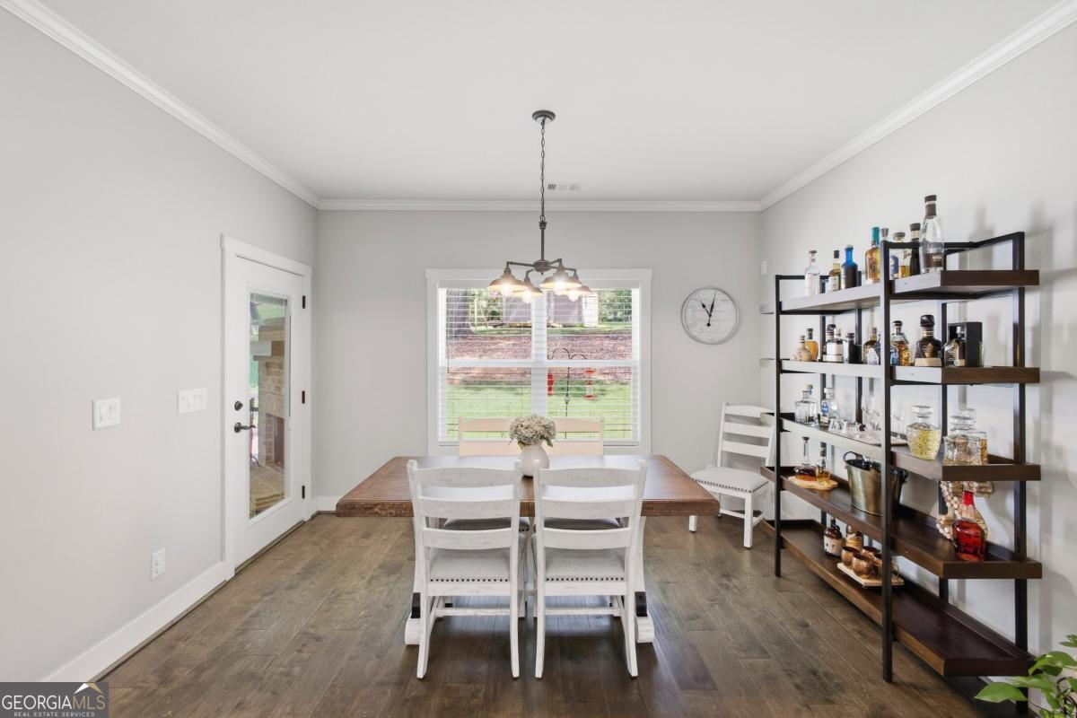 579 New Cut Road Property Photo 35