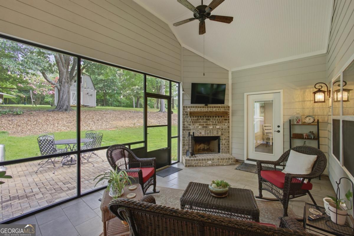 579 New Cut Road Property Photo 51