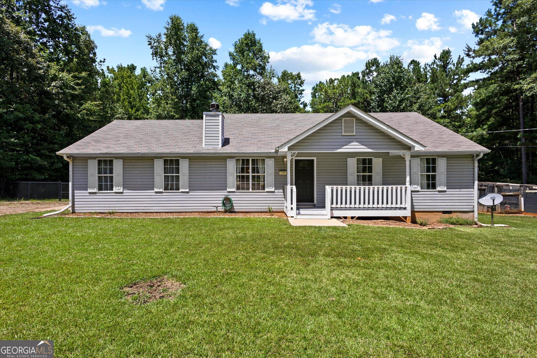 190 Smoak Field Road Property Photo 1