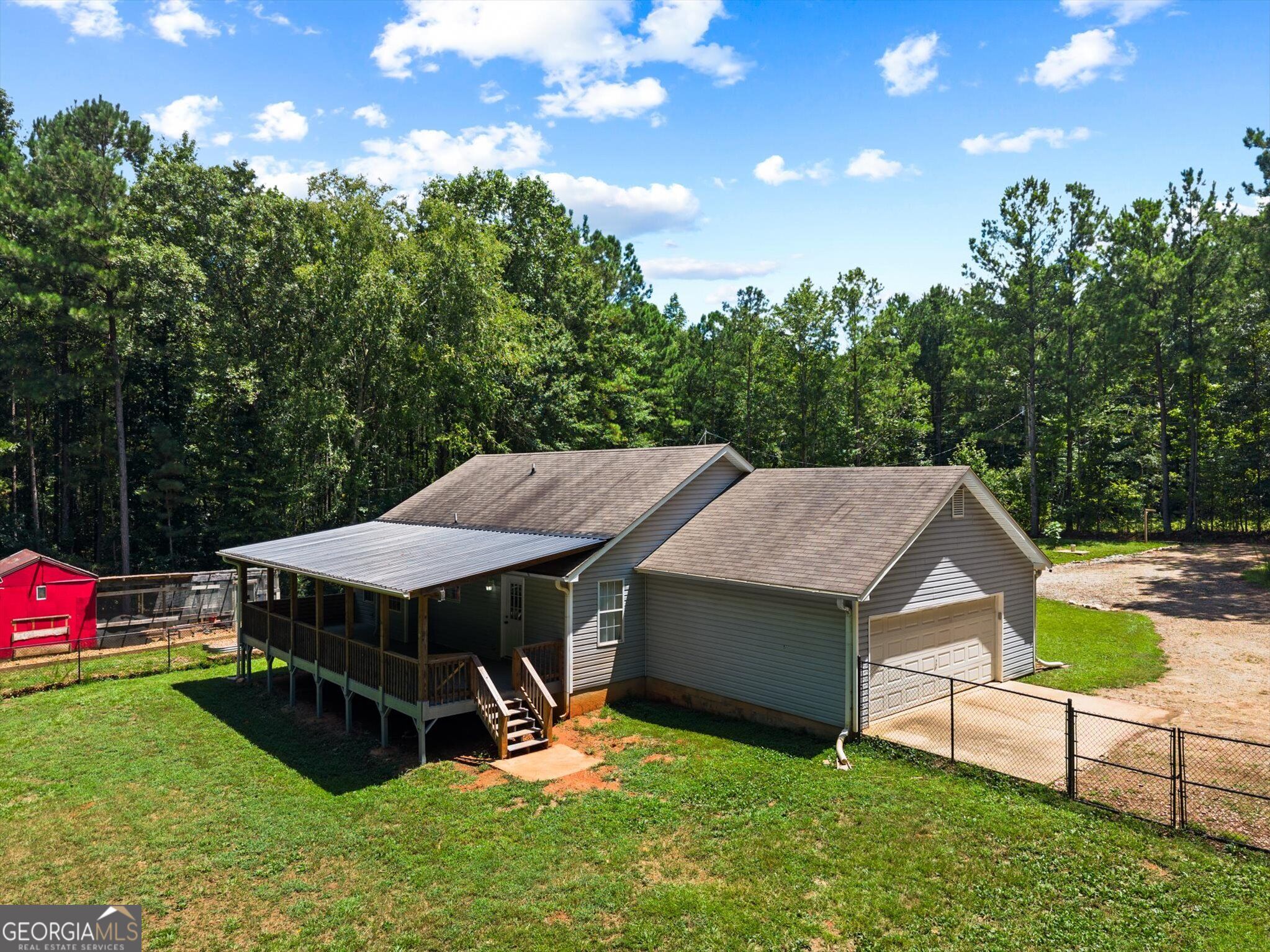 190 Smoak Field Road Property Photo 6