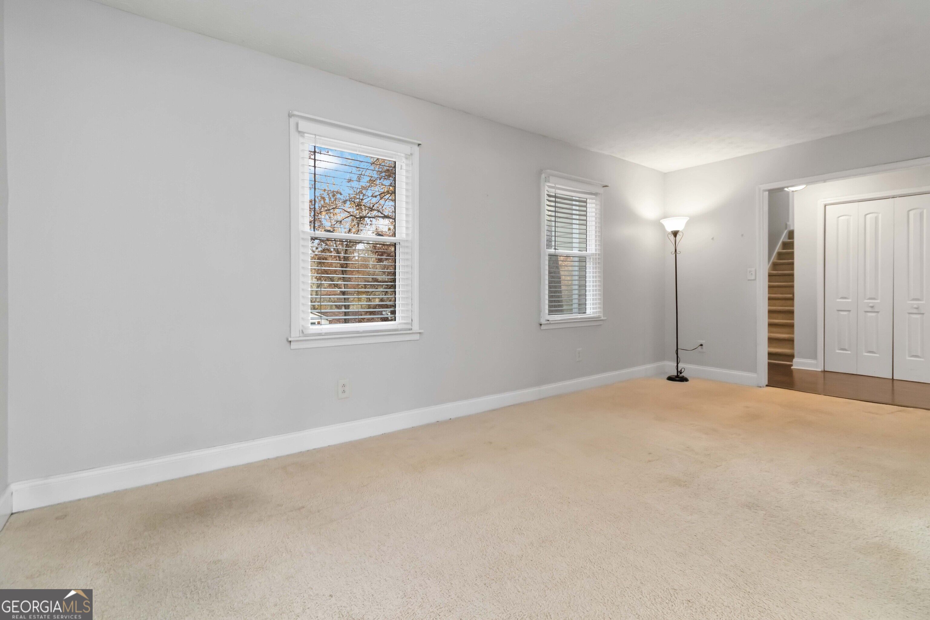 888 Chartley Drive Property Photo 4