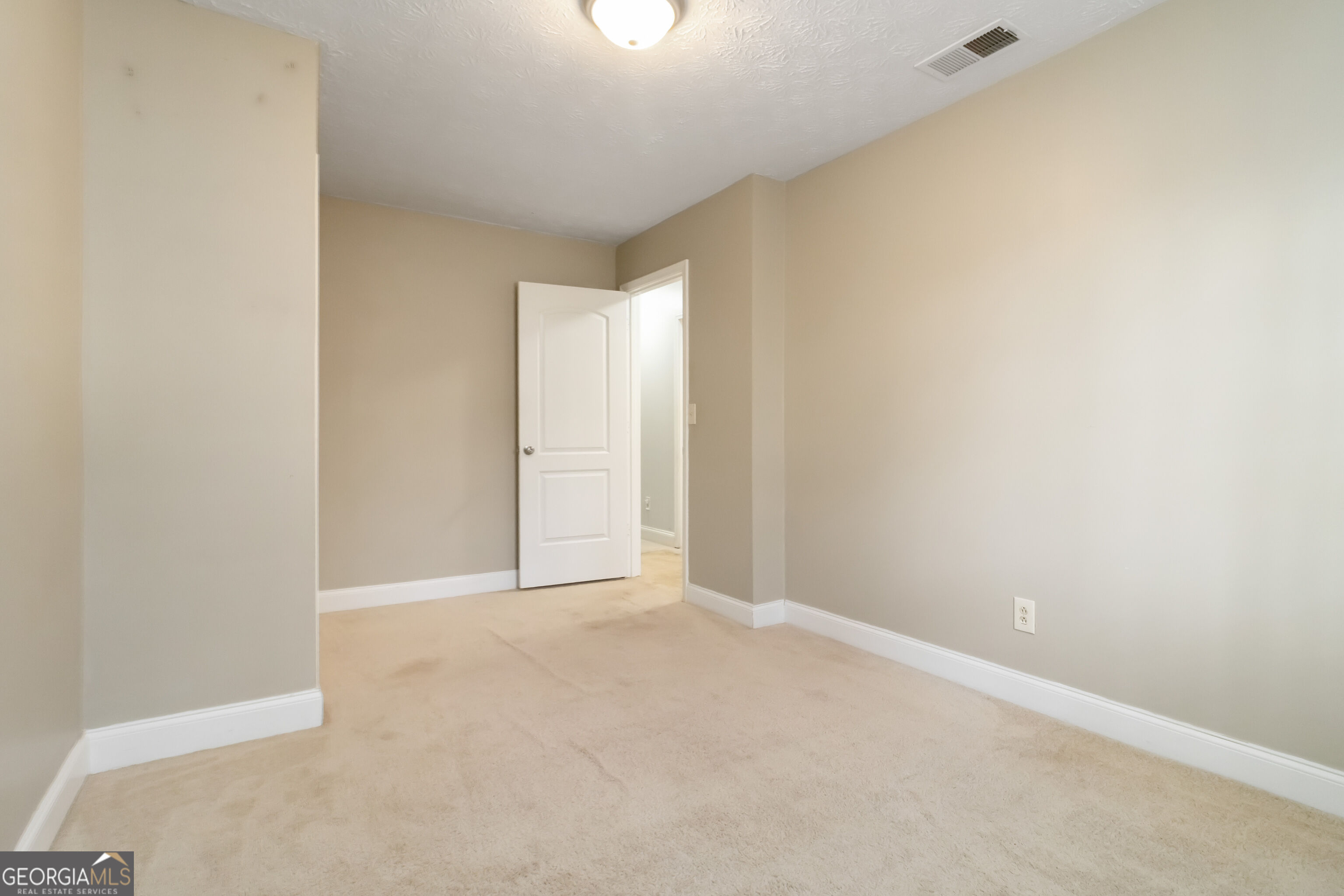 888 Chartley Drive Property Photo 20