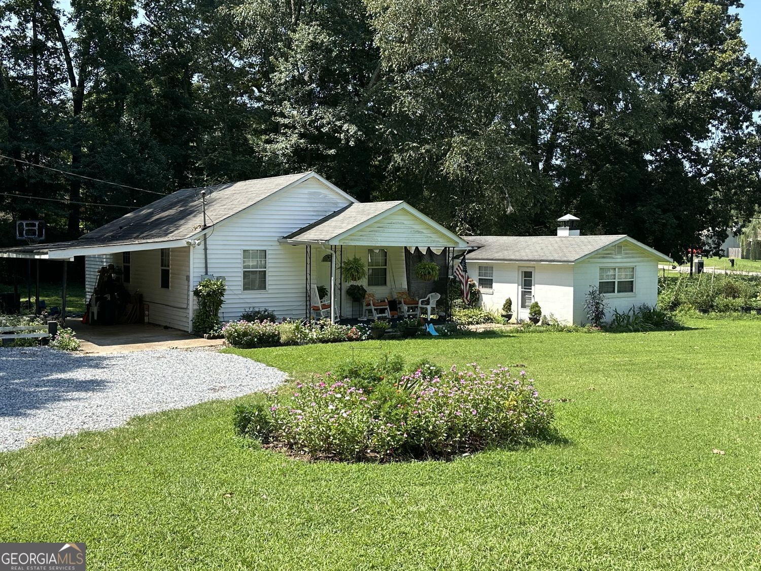 4849 Lee Road Property Photo 3
