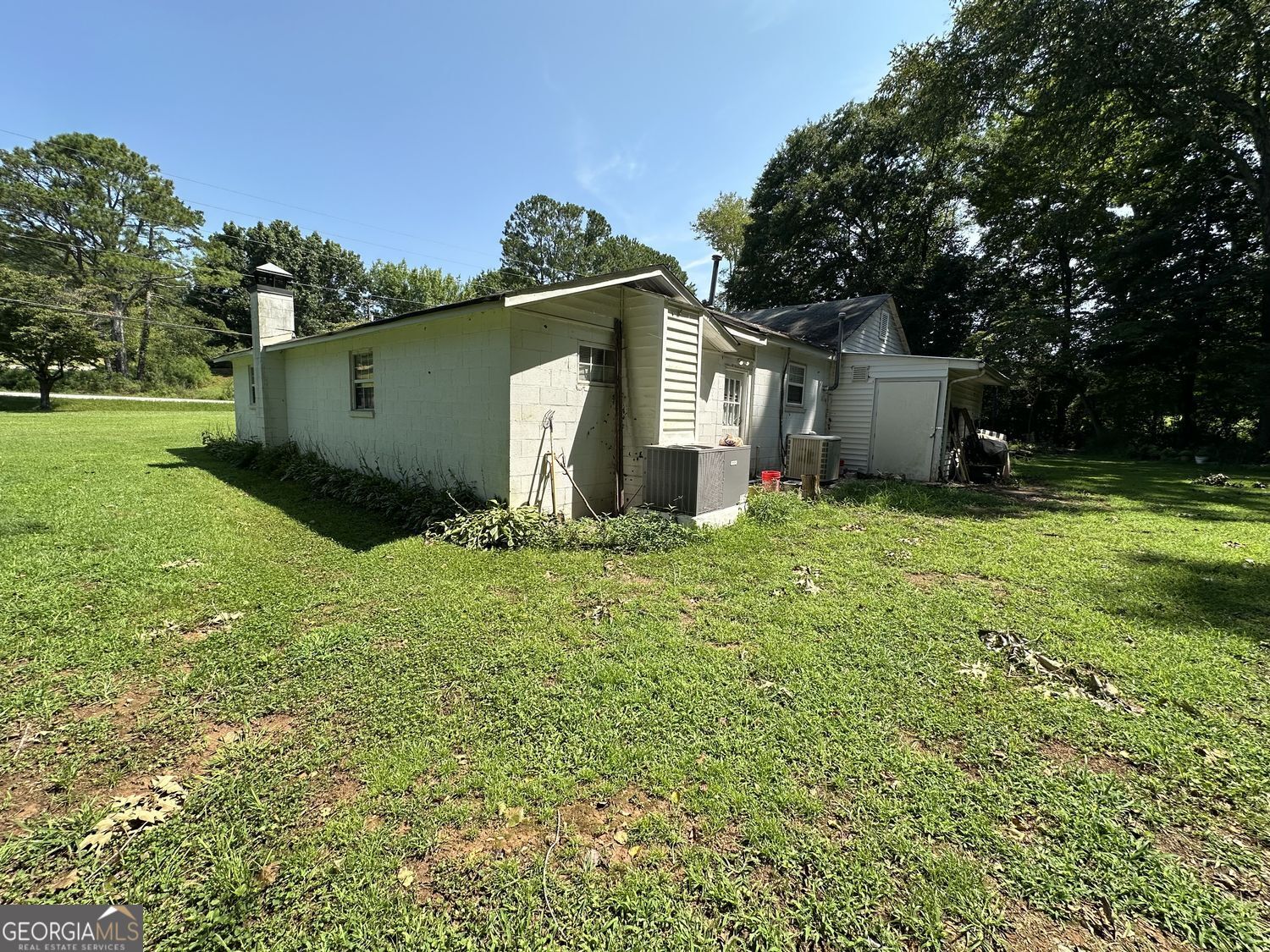 4849 Lee Road Property Photo 5