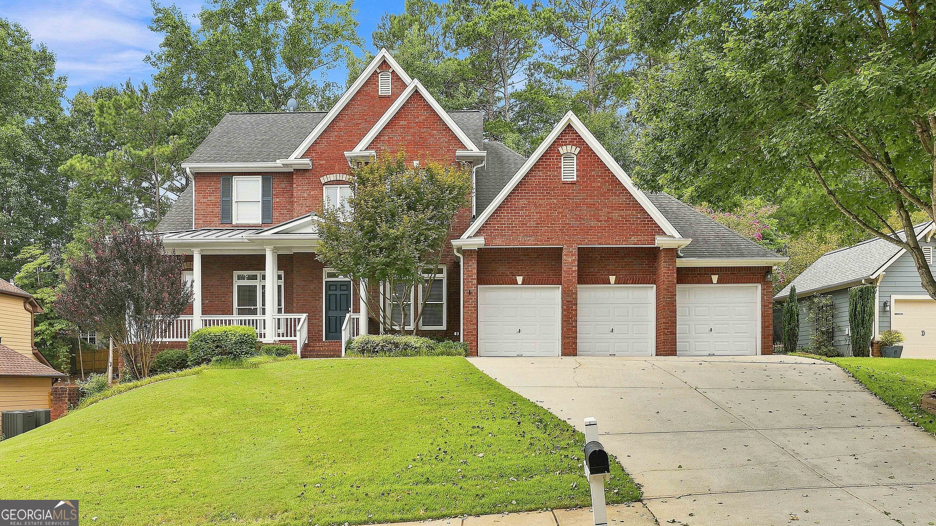 247 Highwoods Parkway Property Photo 1