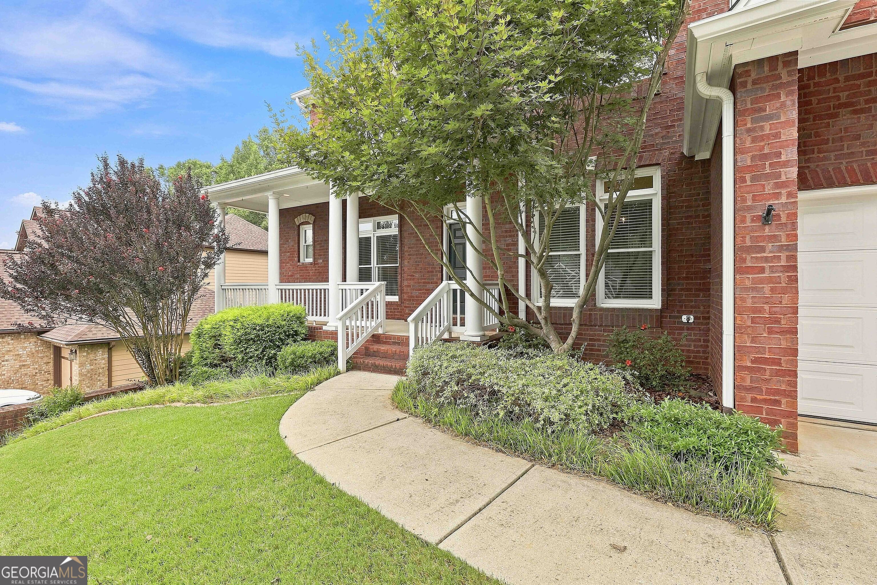 247 Highwoods Parkway Property Photo 5