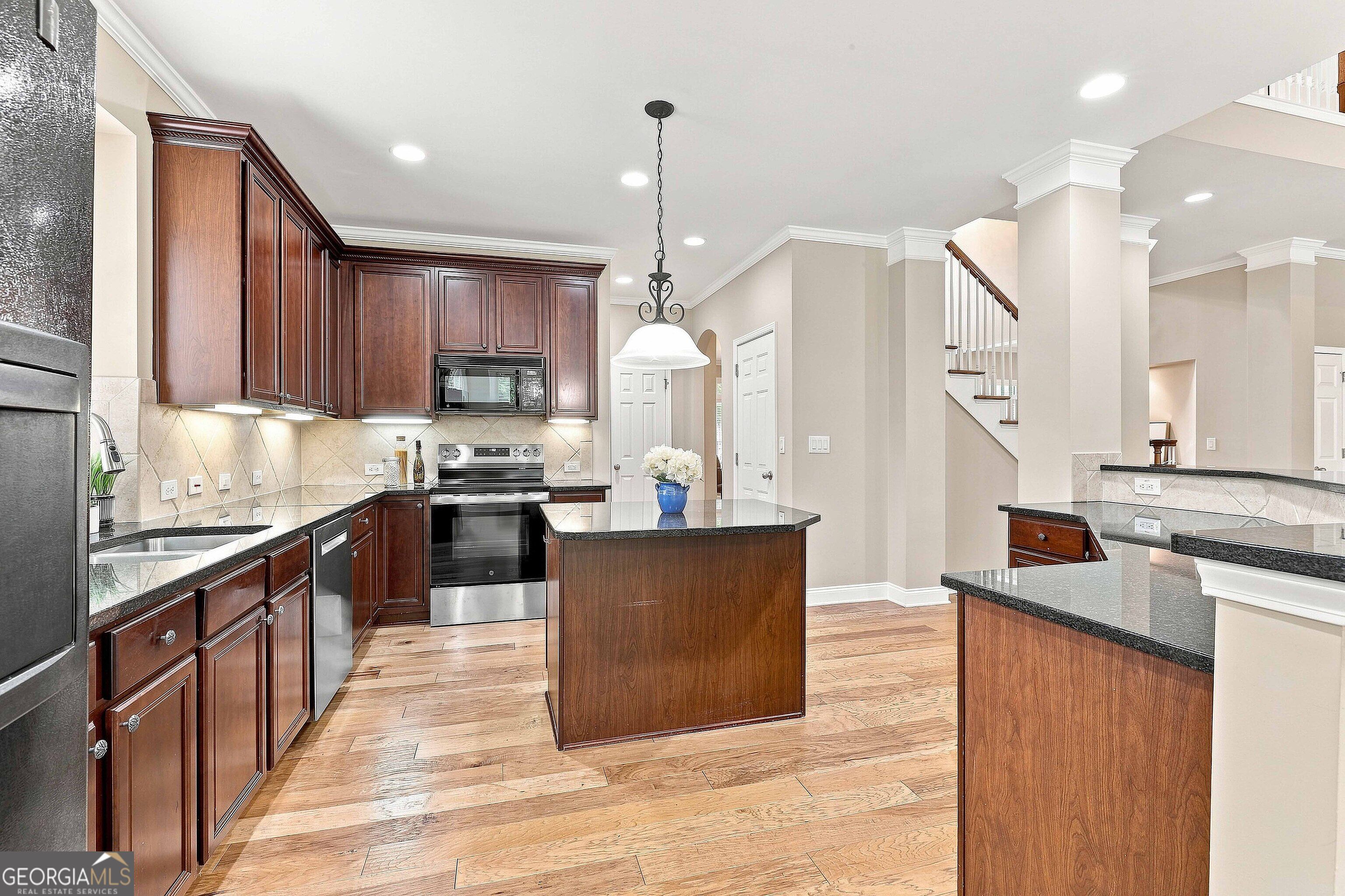 247 Highwoods Parkway Property Photo 26