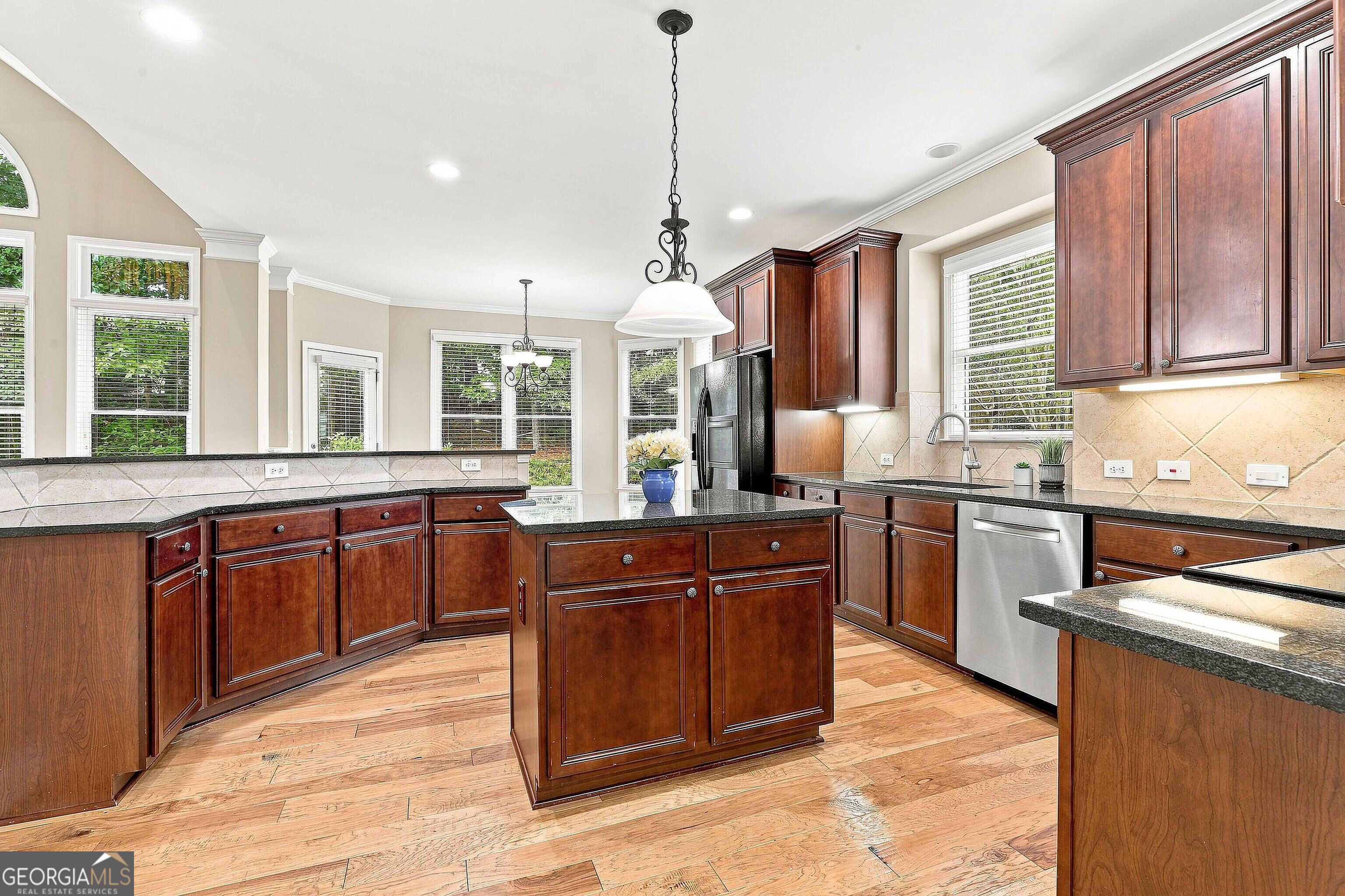247 Highwoods Parkway Property Photo 30