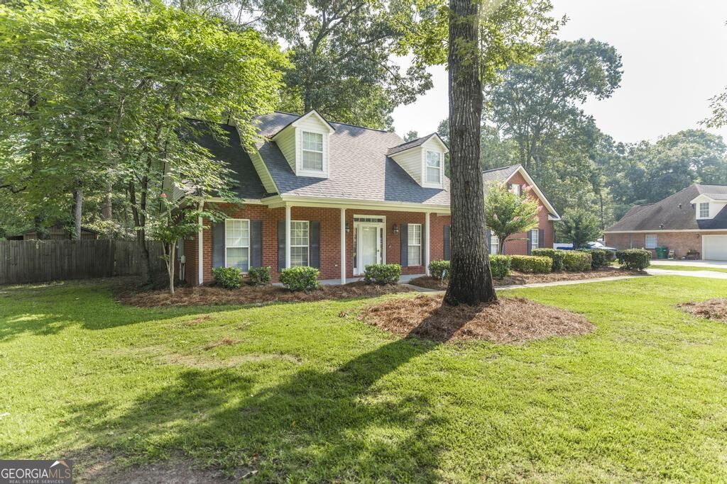 108 Scotsburg Drive Property Photo 3