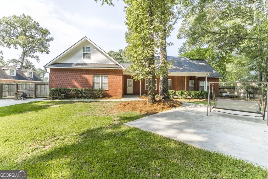 108 Scotsburg Drive Property Photo 30