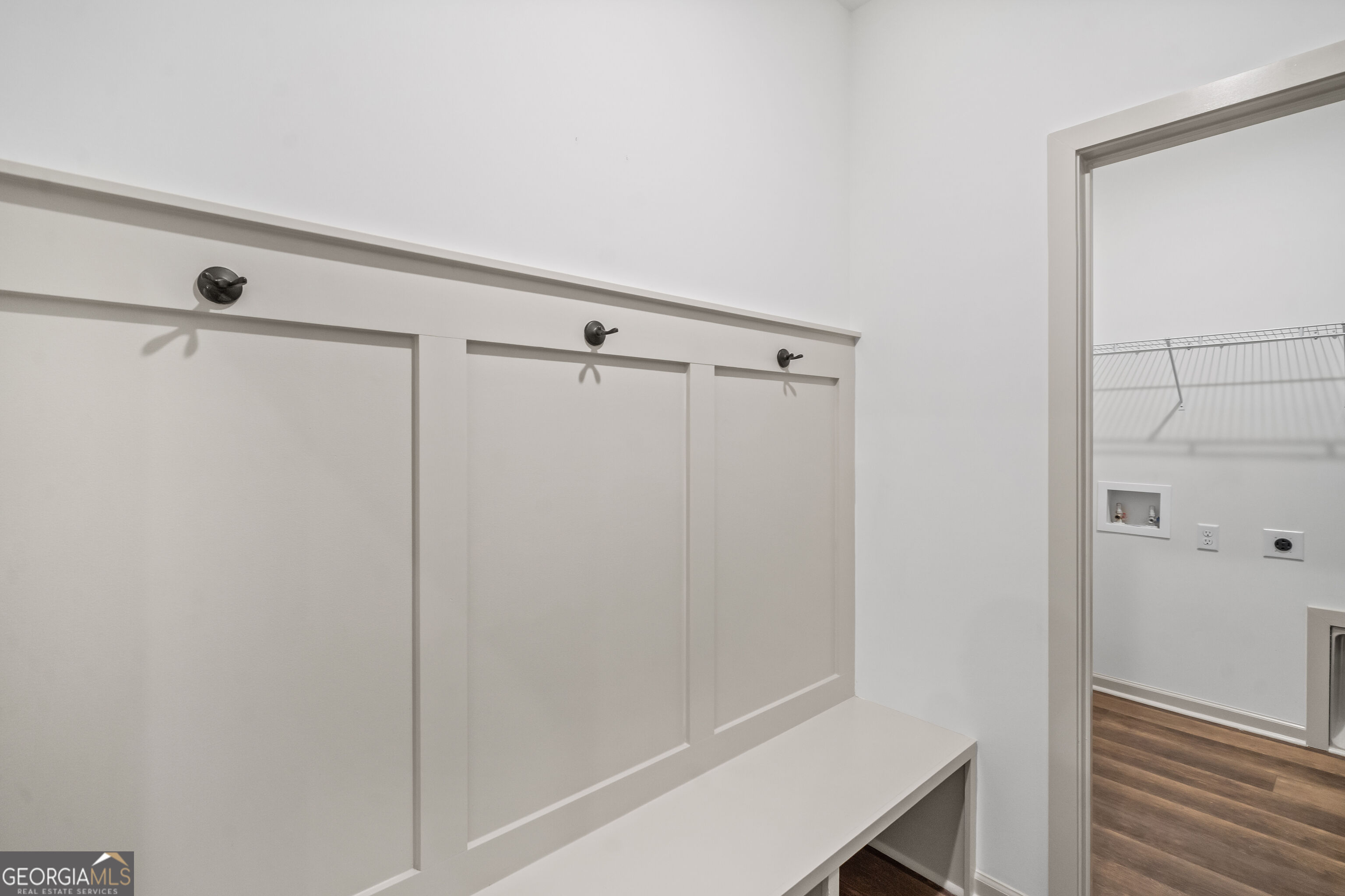 145 Waters Property Photo 37
