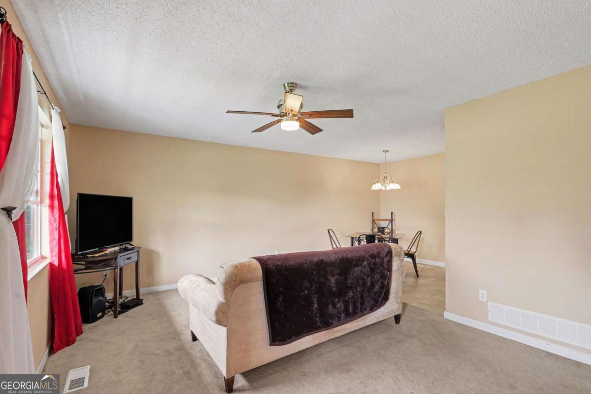 680 Horsley Mill Road Property Photo 5