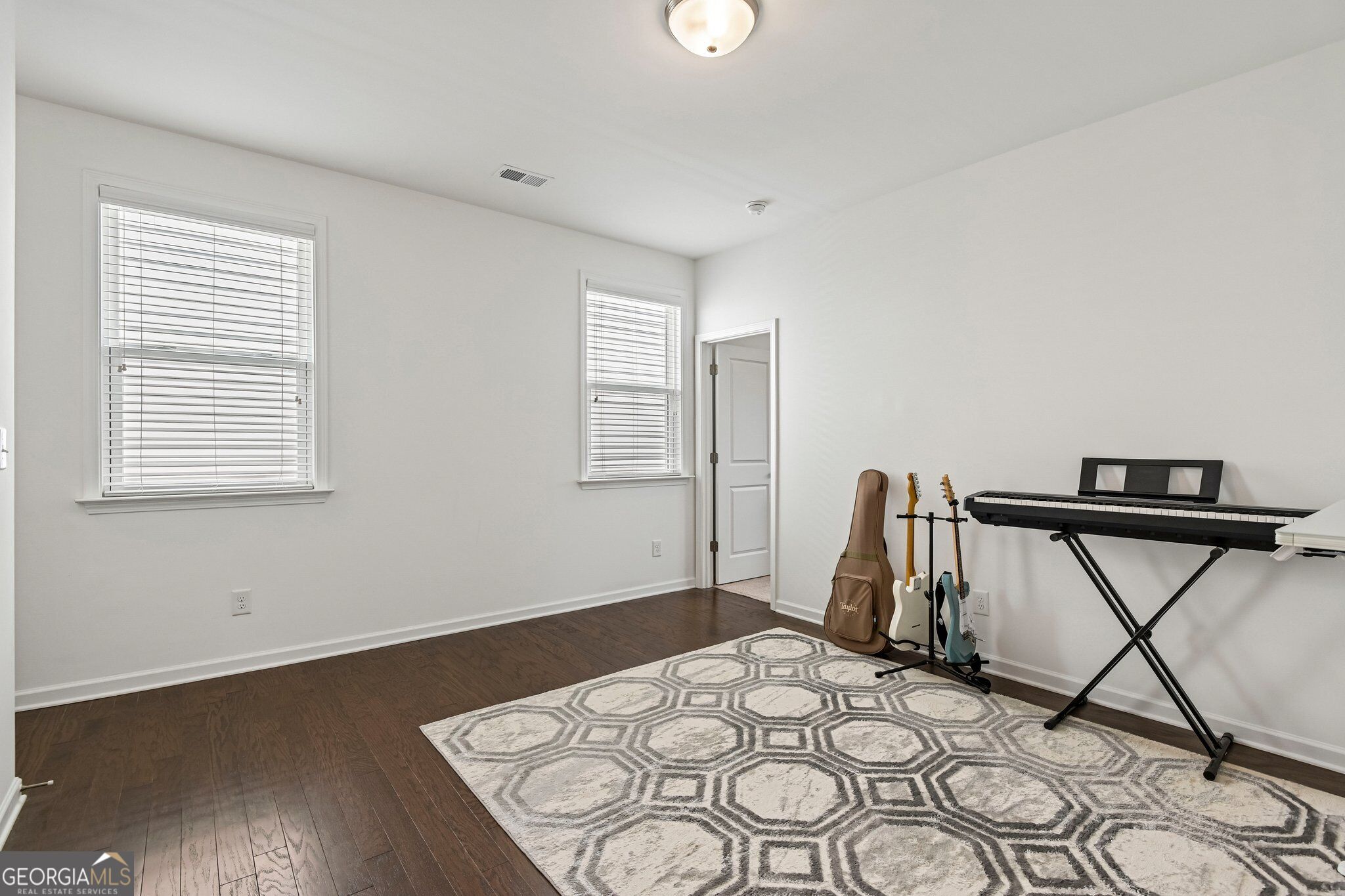 4083 Halton Road Property Photo 12