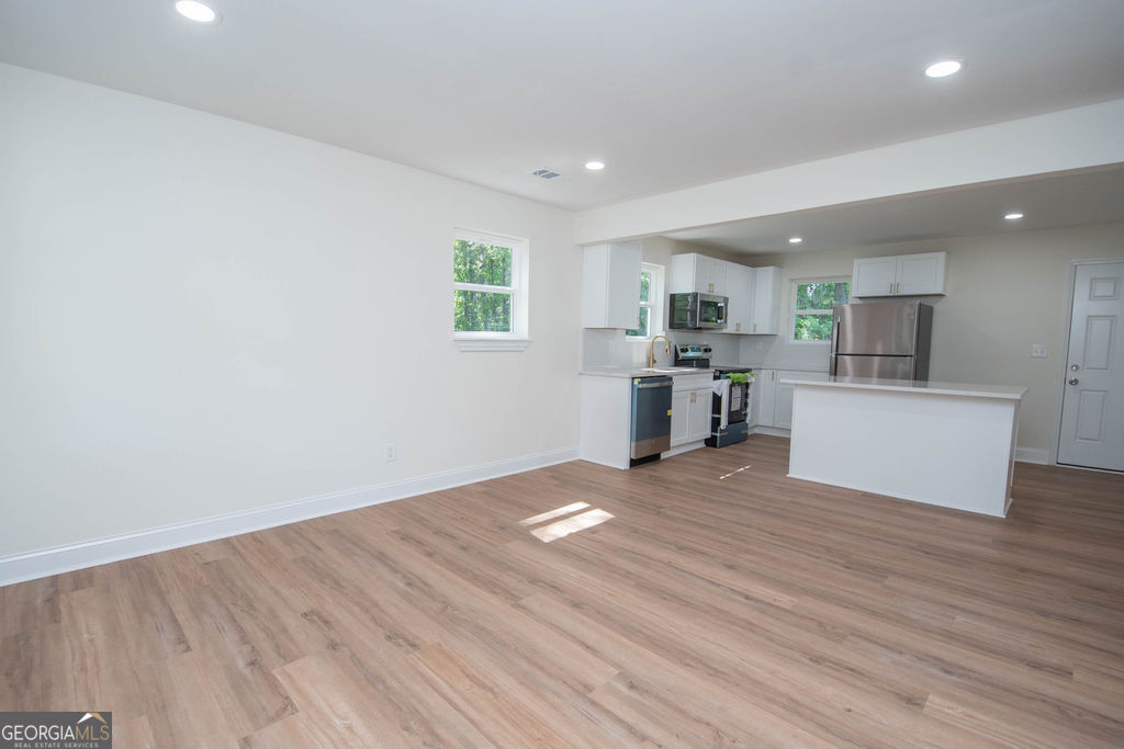 618 S Harlem Circle Property Photo 5