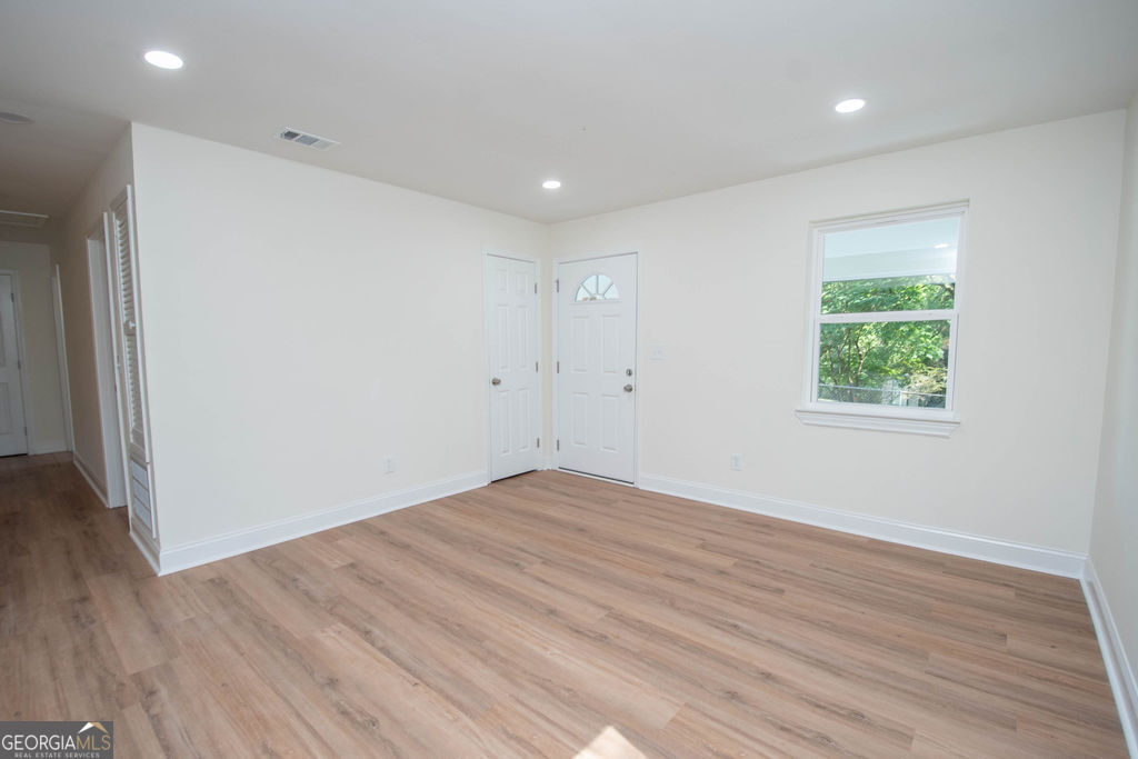 618 S Harlem Circle Property Photo 7