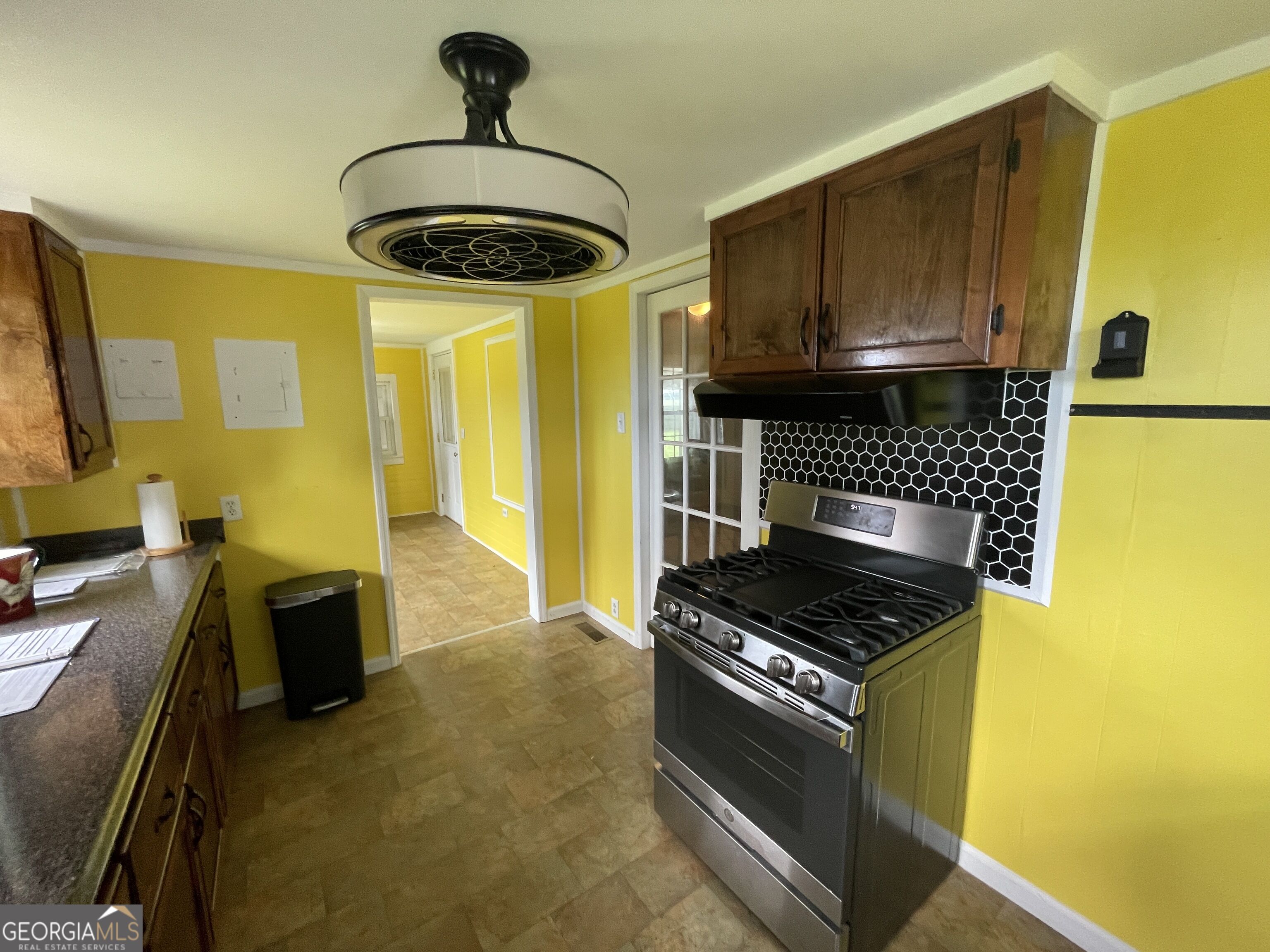 231 Barlow Road Property Photo 10