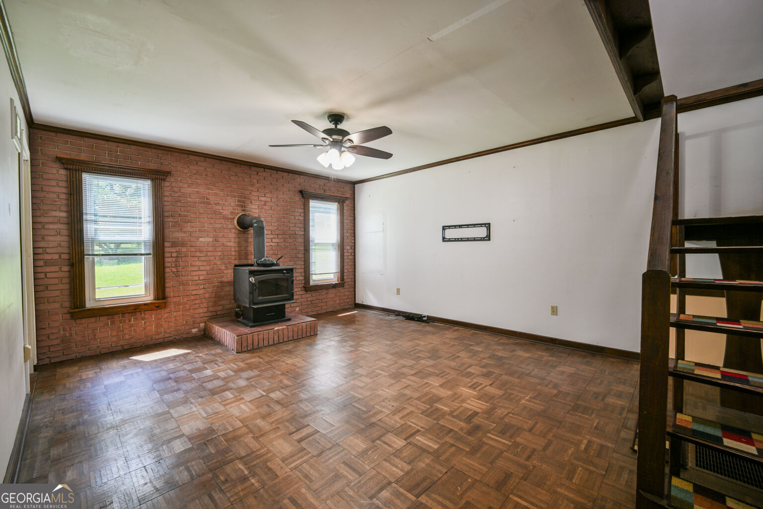 140 October Woods Drive Property Photo 9