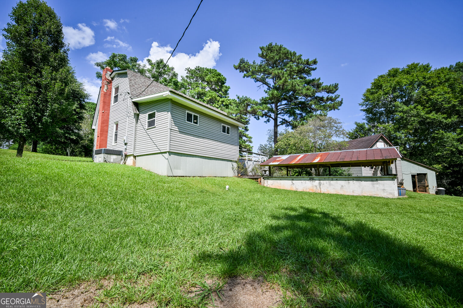 140 October Woods Drive Property Photo 41